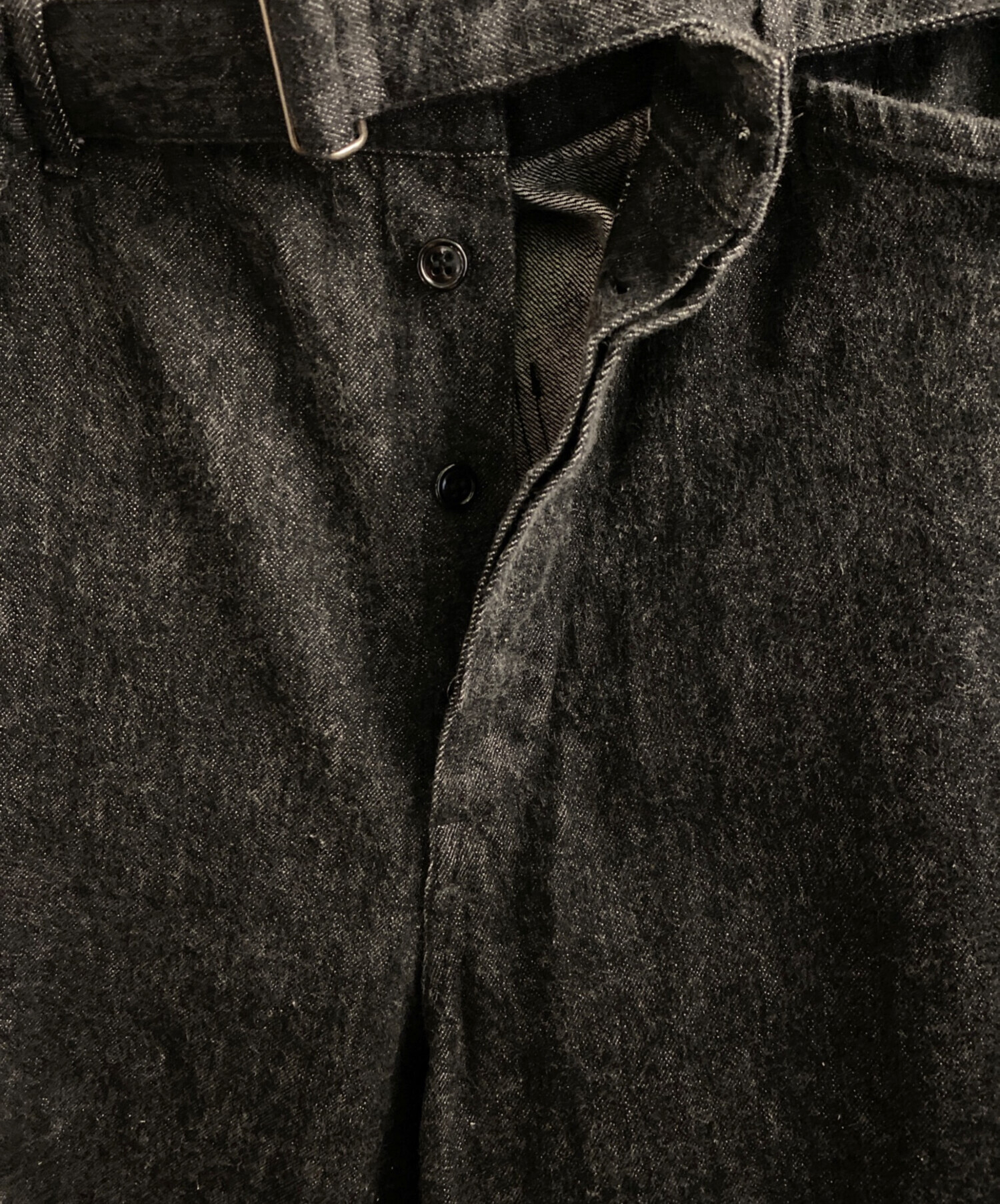 中古・古着通販】COMOLI (コモリ) デニム ベルテッドパンツ ブラック