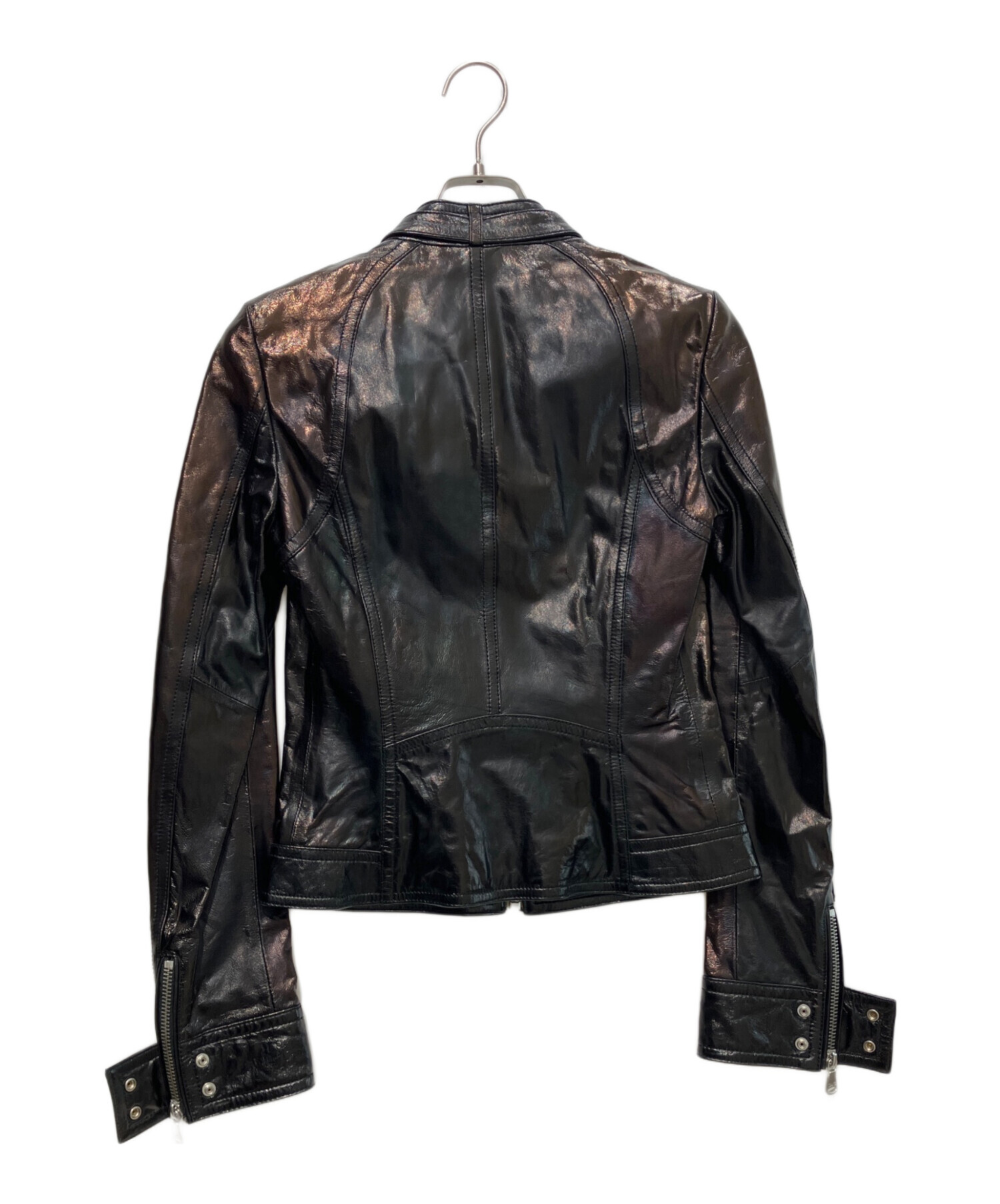 中古・古着通販】D&G (ディーアンドジー) パテントラムレザー 