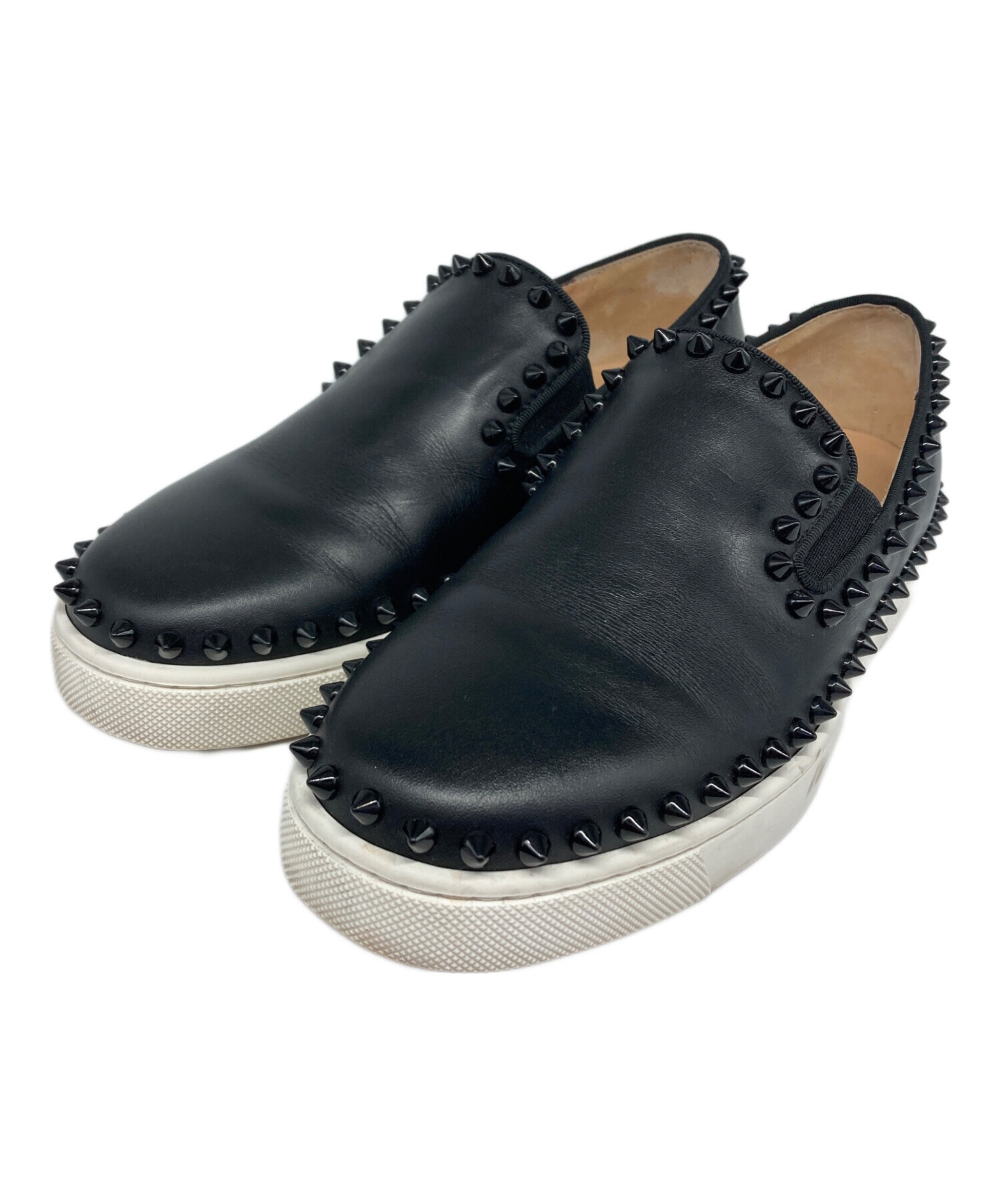 Christian Louboutin スタッズスリッポン 黒1 中古・古着通販】Christian Louboutin (クリスチャン・ルブタン