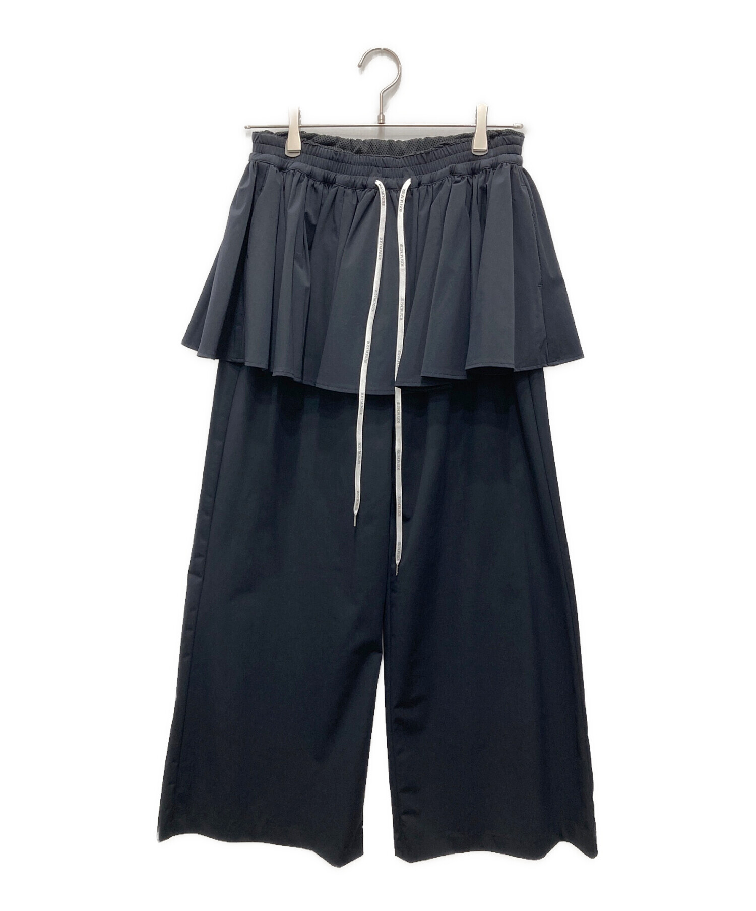 Rosymonster ロージーモンスター ドットフリルショートパンツ ネイビー 中古・古着通販】rosy monster (ロージーモンスター) ウエストフリル