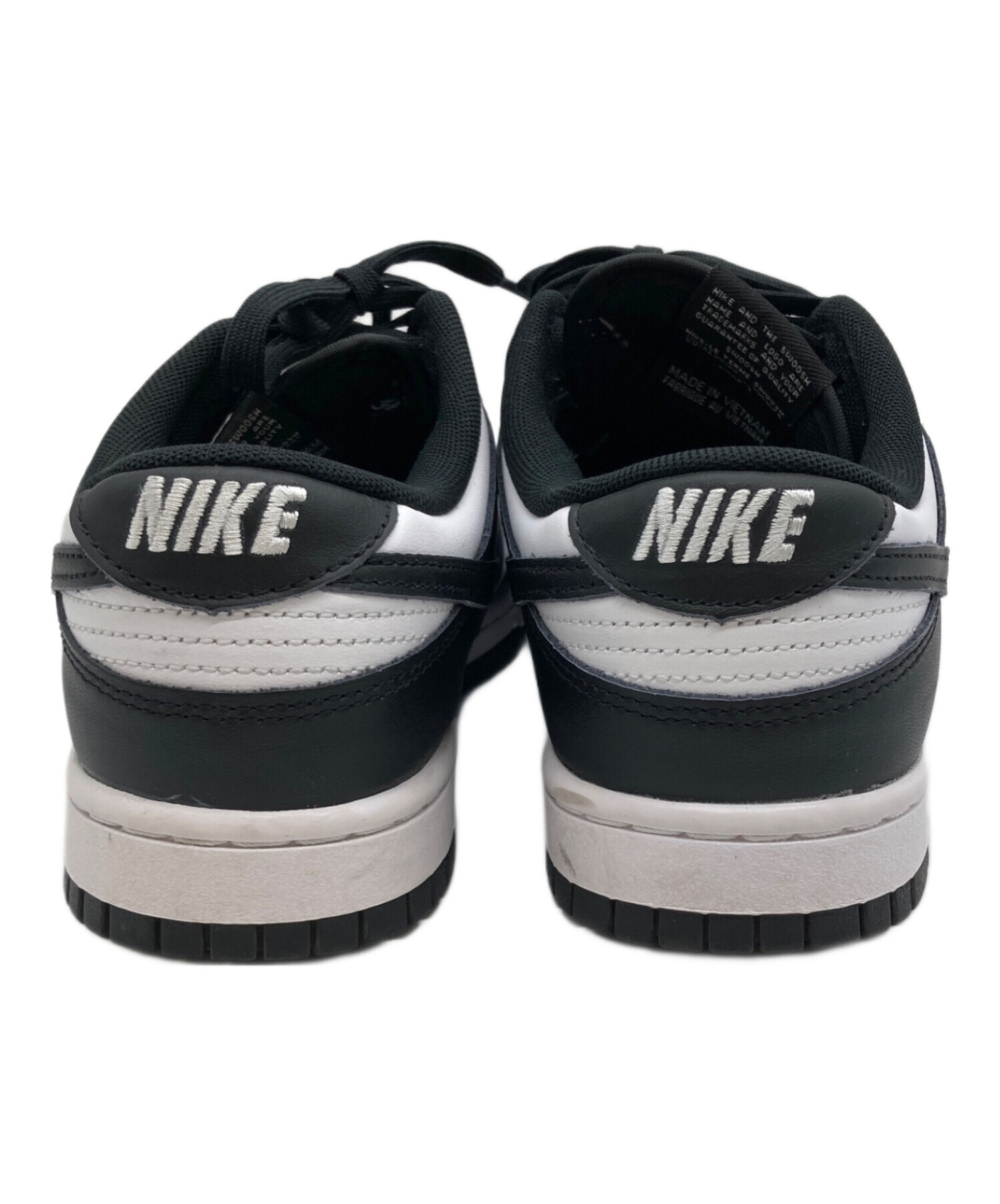 NIKE 26cm未使用 中古・古着通販】NIKE (ナイキ) スニーカー グリーン サイズ:26.0