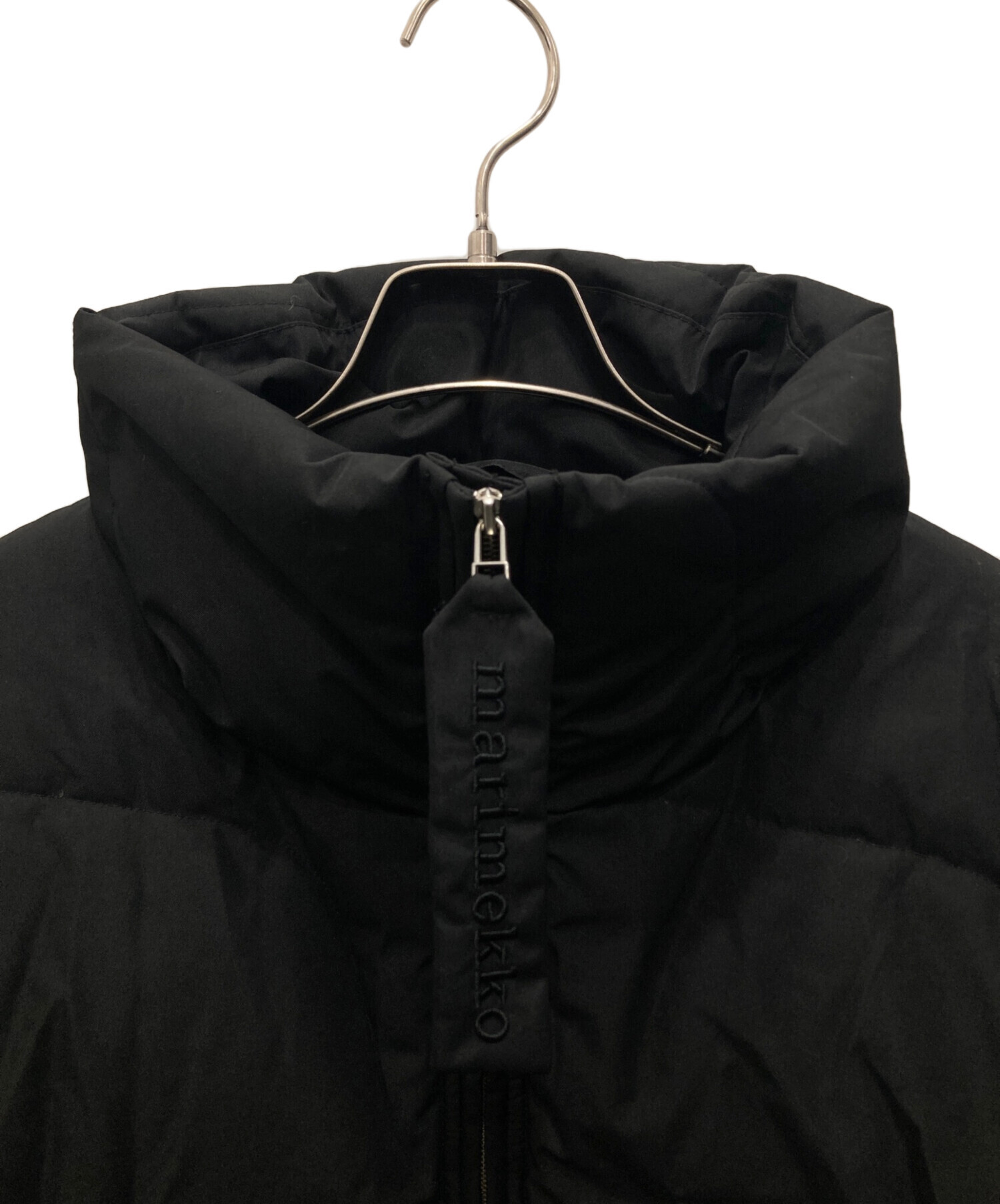 マリメッコ Tekstuuri Taifuuniダウンコート　S 黒　ブラック 中古・古着通販】marimekko (マリメッコ) Tekstuuri Taifuuni/ダウン