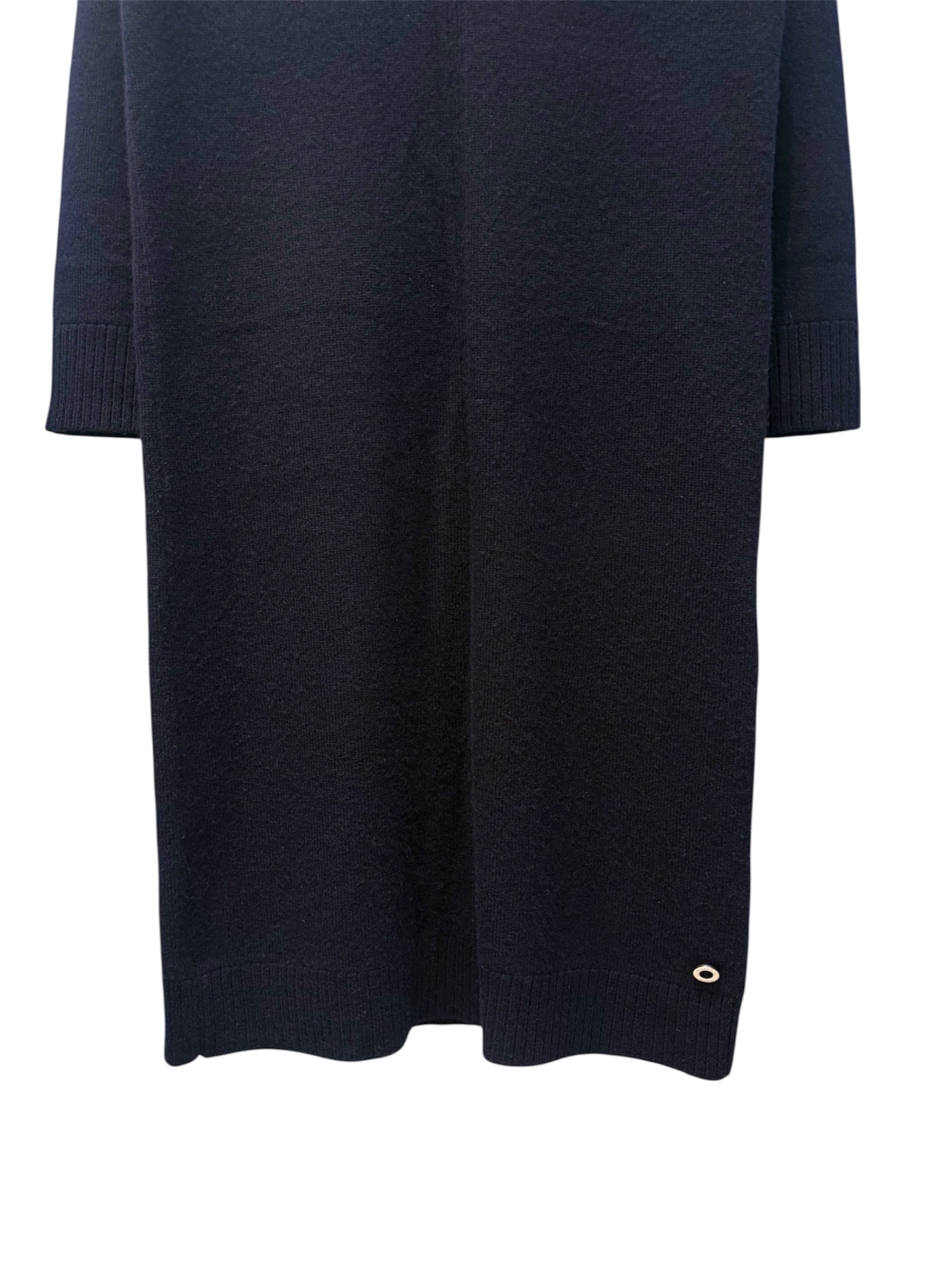 極美品★HERMES★カシミヤ100★Hロゴプレート★ニットワンピース HERMES - 極美品☆HERMES☆カシミヤ100☆Hロゴプレート☆ニットワンピース