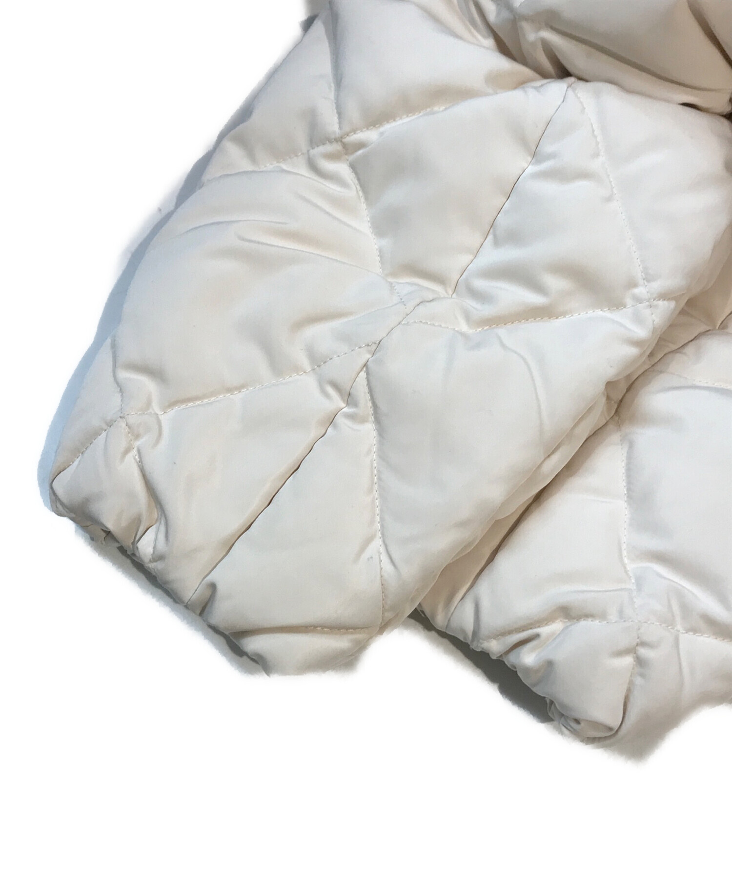 中古・古着通販】Acuta (アクータ) コクーンキルティングダウン