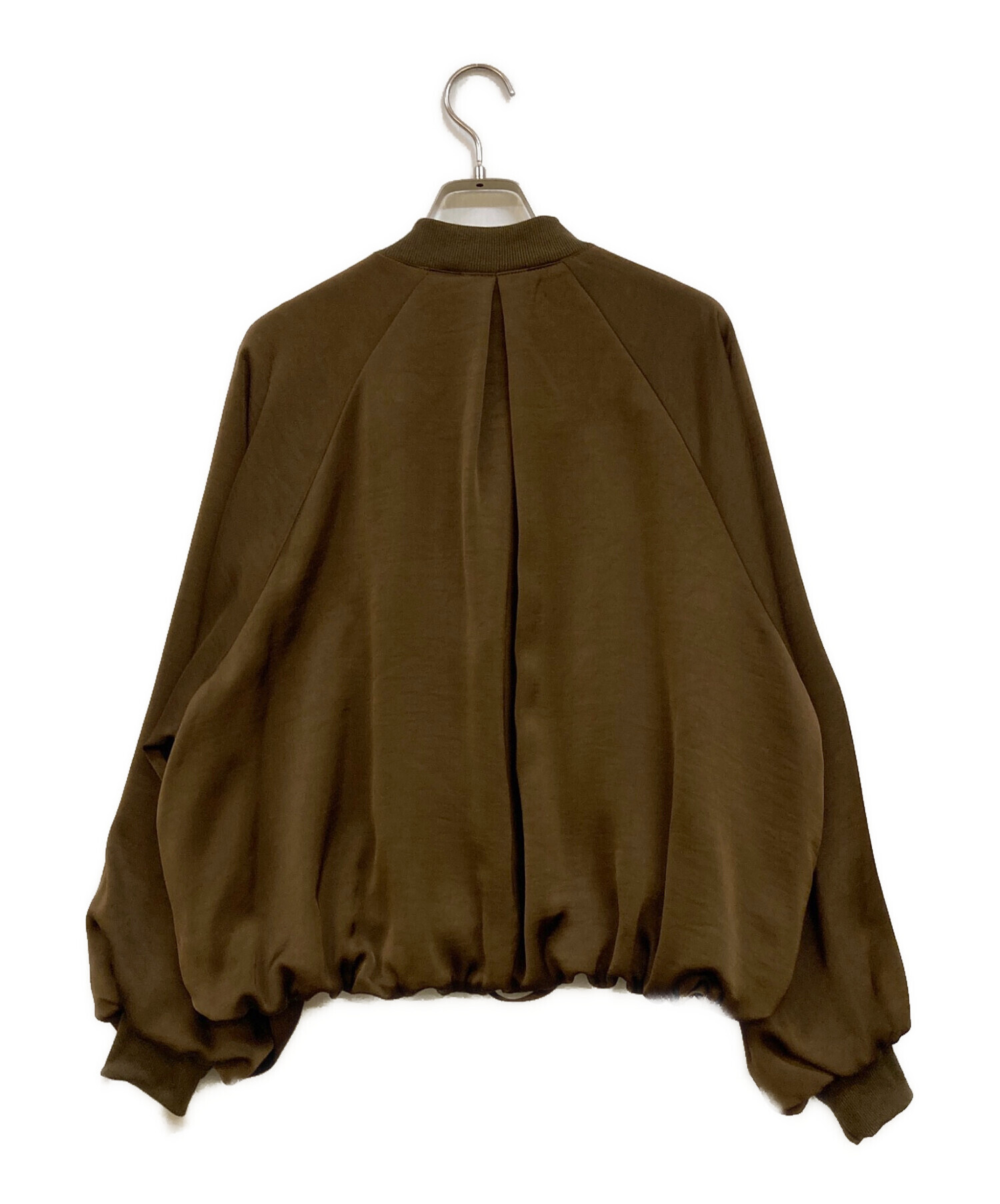 中古・古着通販】chignon (シニヨン) サテンボリュームブルゾン