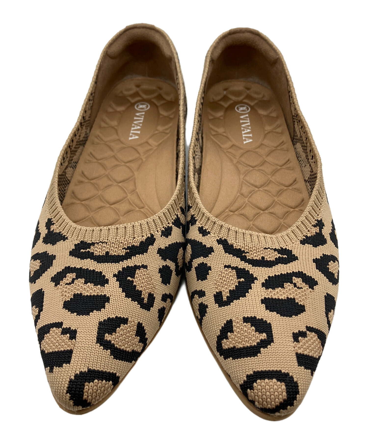 VIVAIAベージュ ポインテッドトゥシューズ 中古・古着通販】VIVAIA (ビバイア) ポインテッドトゥパンプス