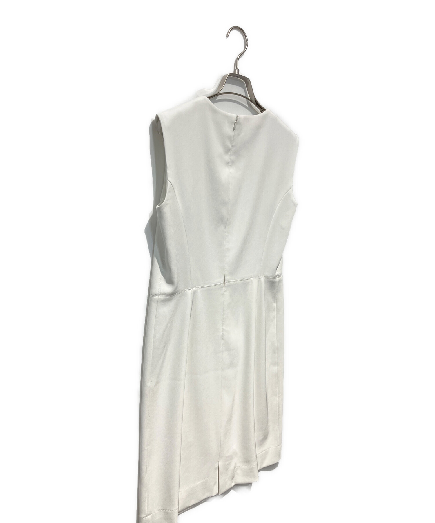 345 新品 BEIGE ベイジ LUIZA / ノースリーブワンピース 6 中古・古着通販】BEIGE (ベイジ) LUIZA / ノースリーブワンピース