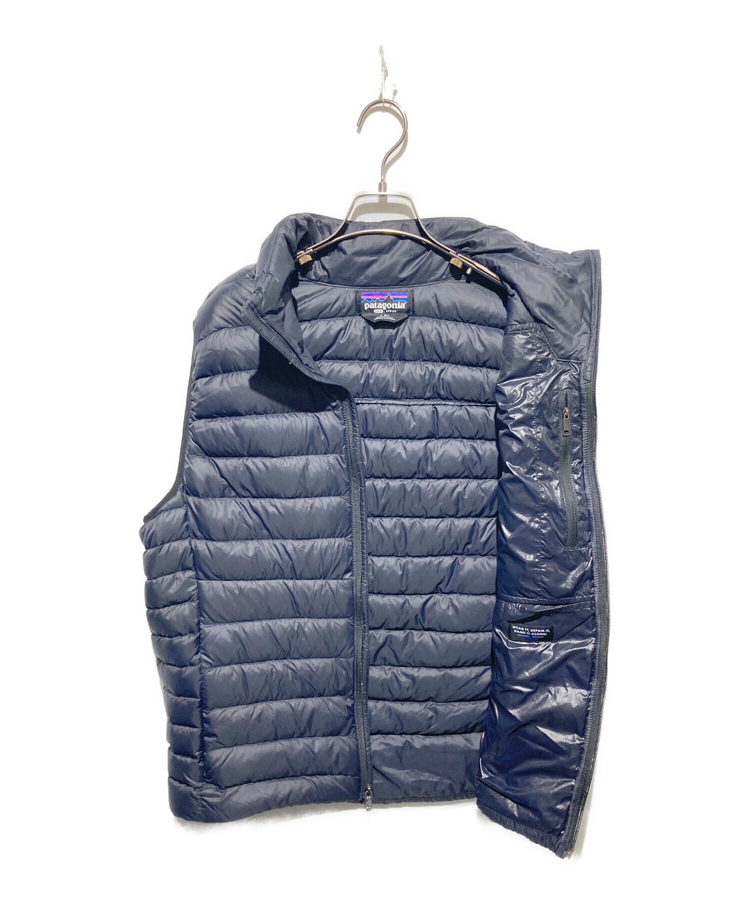 patagonia ブラック ダウンベスト未使用品 中古・古着通販】Patagonia (パタゴニア) ダウン・セーター・ベスト