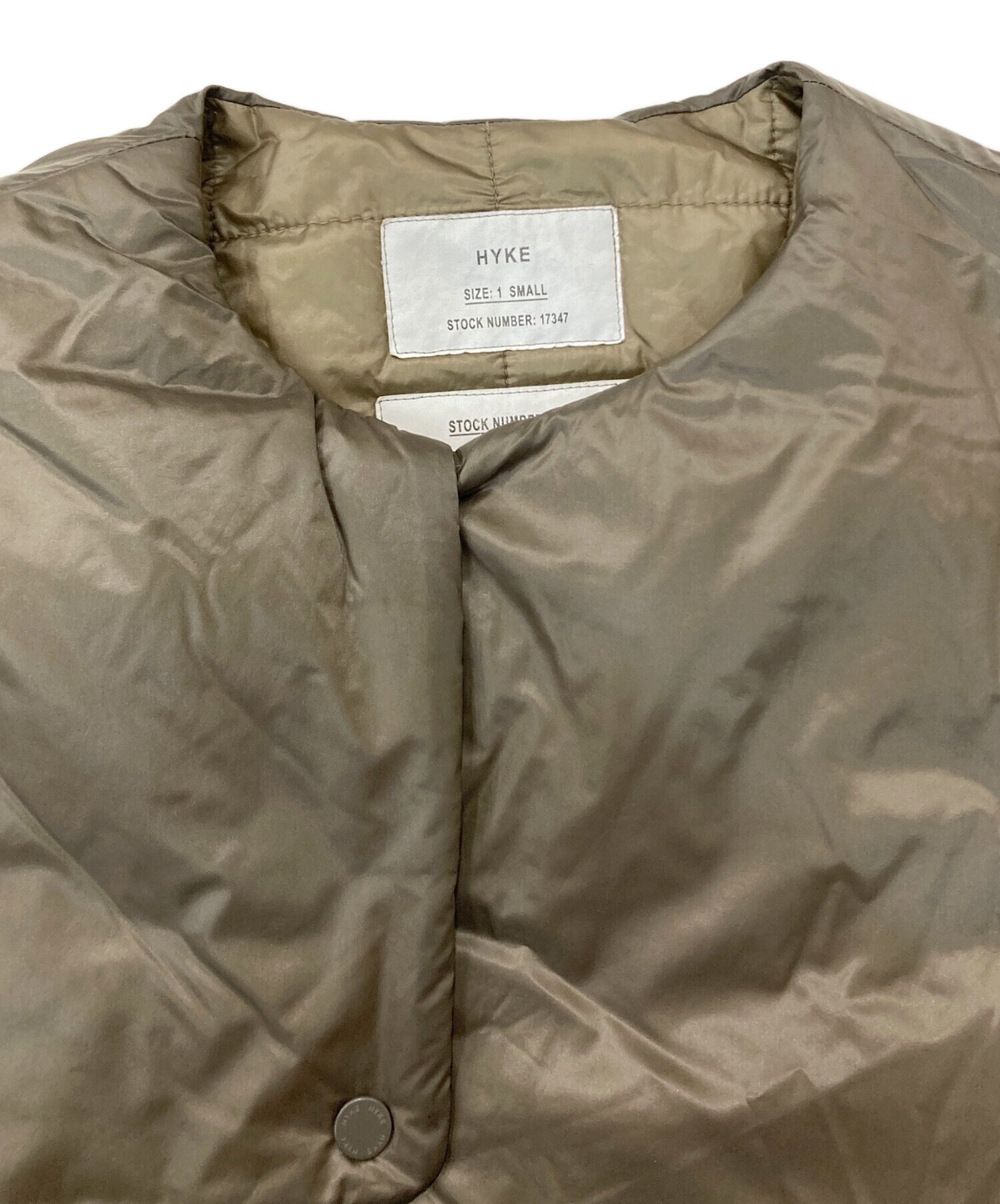 中古・古着通販】HYKE (ハイク) QUILTED TRENCH COAT オリーブ サイズ
