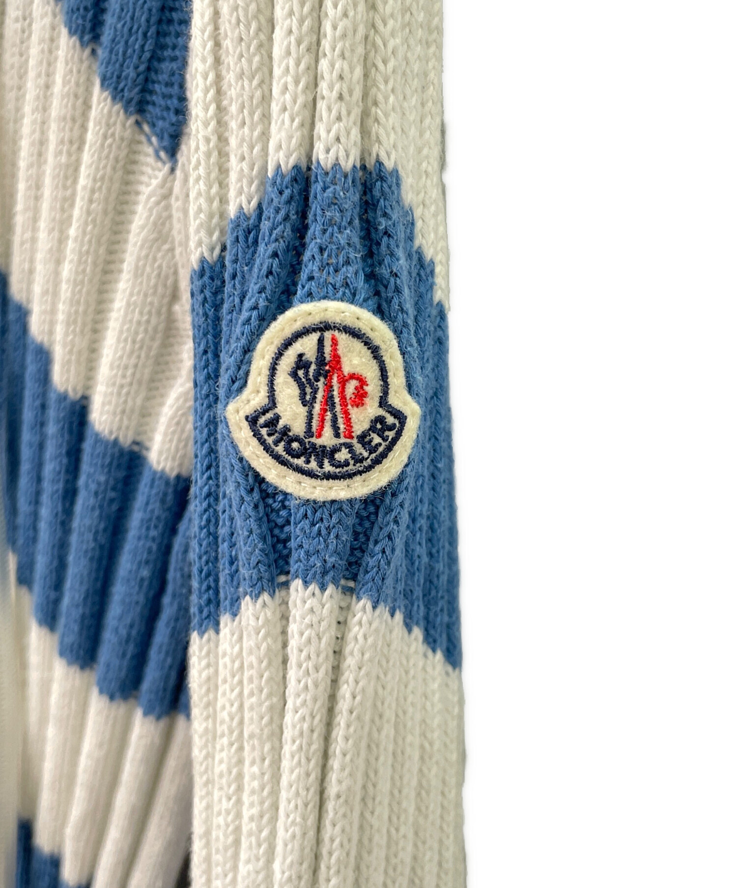 MONCLER モンクレール ニット・セーター S 青 【古着】【中古】【送料無料】 MONCLER - MONCLER モンクレール ニット・セーター S 青 【古着
