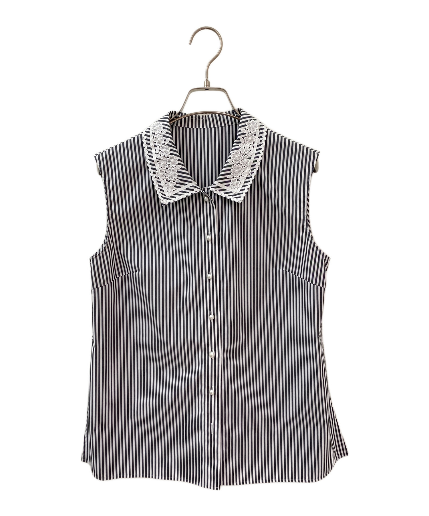 ルネ　René 2025春夏新作　ブラウス　新品未使用　36 中古・古着通販】Rene (ルネ) カラー刺繍パールボタンノースリーブ