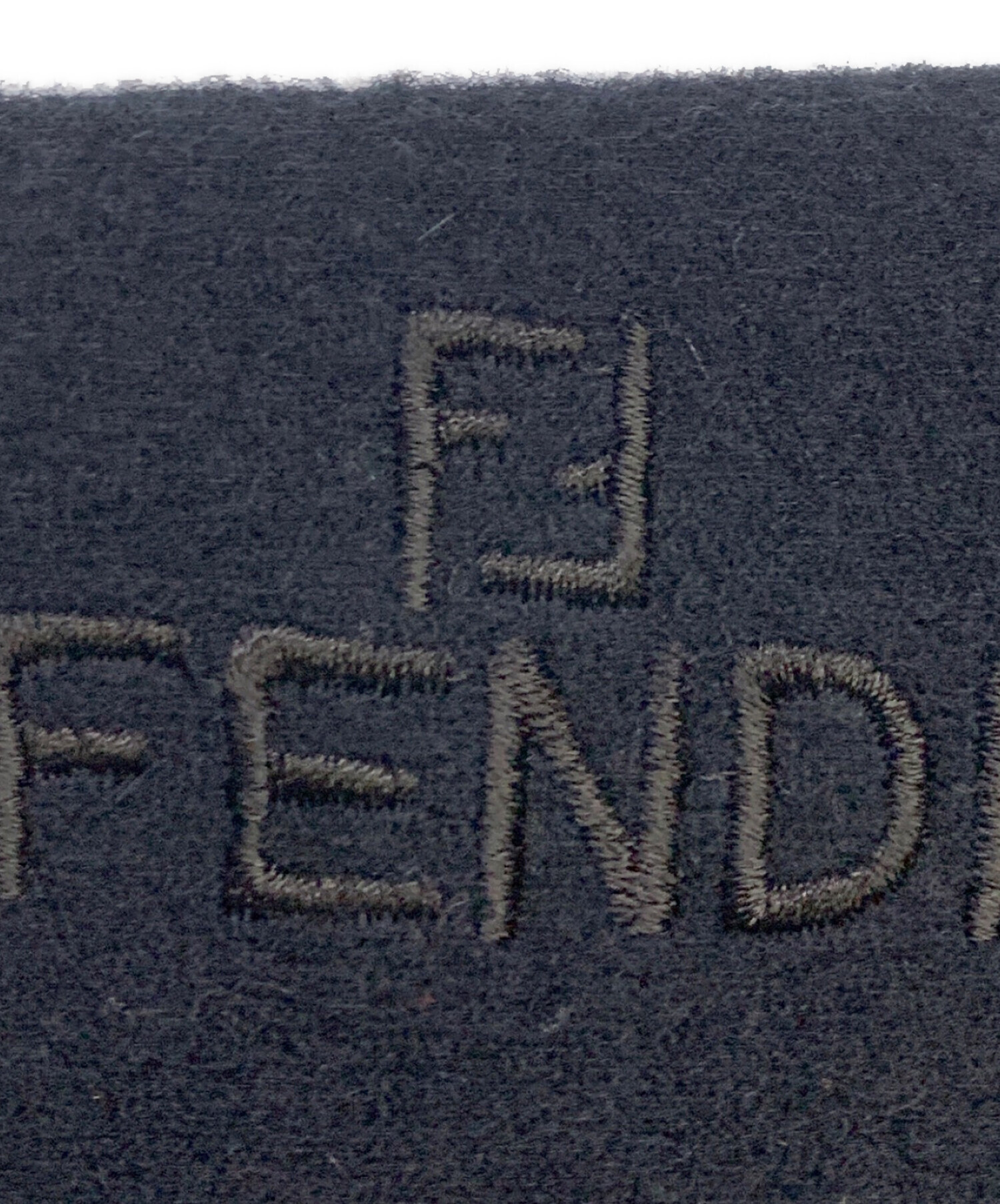 中古・古着通販】FENDI (フェンディ) FENDI ブラック ウールマフラー
