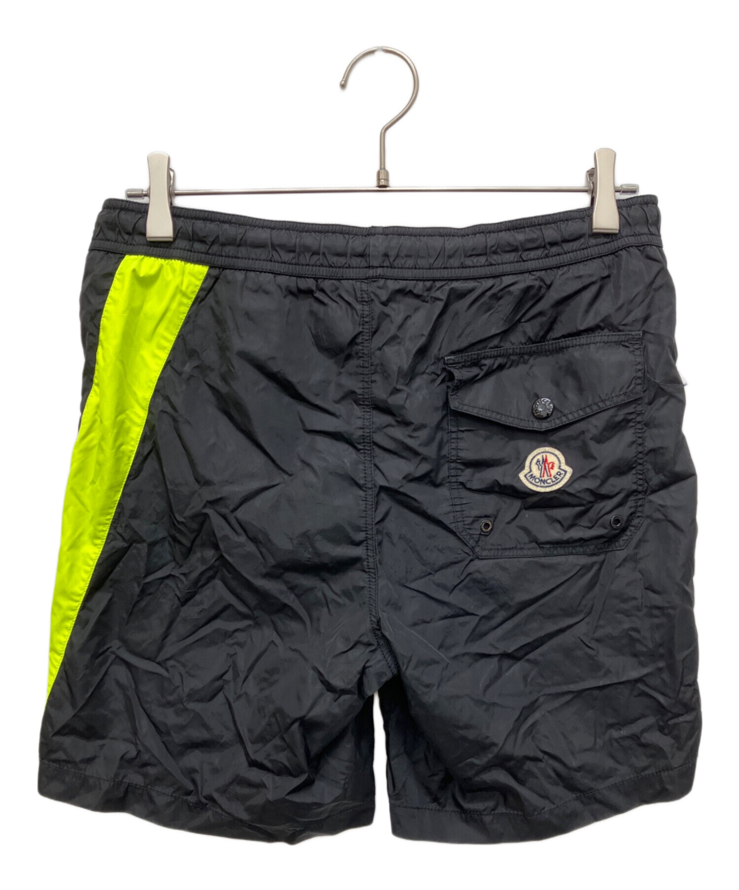 中古・古着通販】MONCLER (モンクレール) ナイロンショーツ 中古・古着通販】MONCLER (モンクレール) ナイロンショーツ