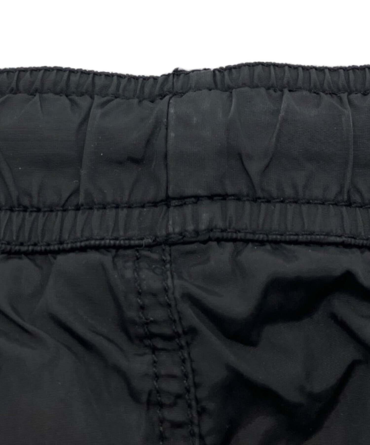 【国内正規未使用】モンクレール ジーニアス ナイロンショーツ【訳アリ】 中古・古着通販】MONCLER (モンクレール) ナイロンショーツ ブラック