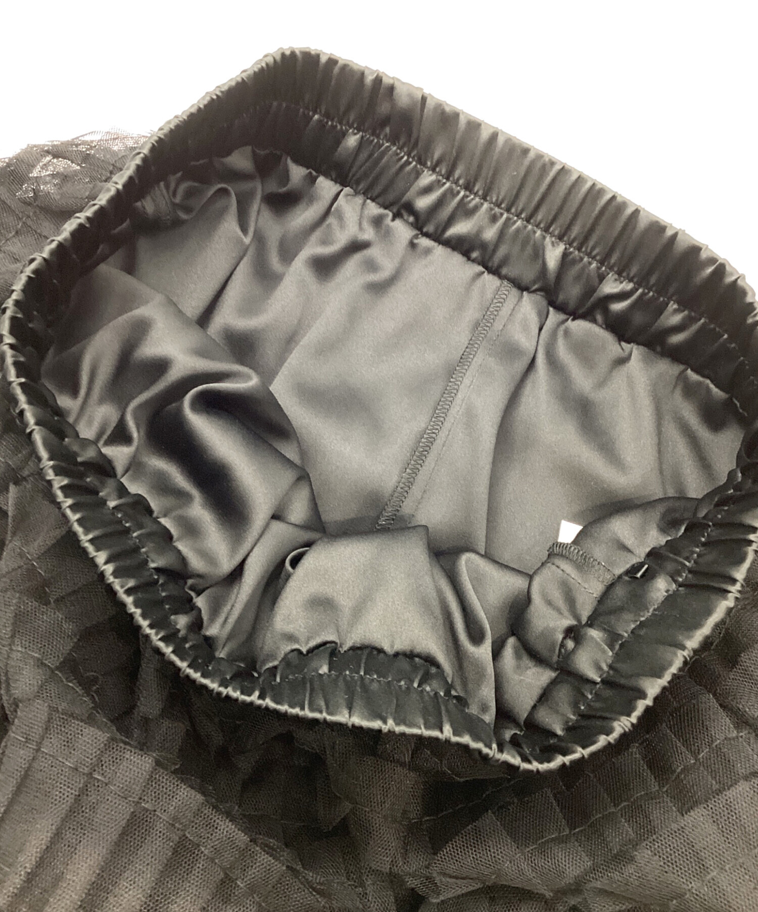 中古・古着通販】Ameri (アメリ) BLACK TULLE RAFFLE SKIRT