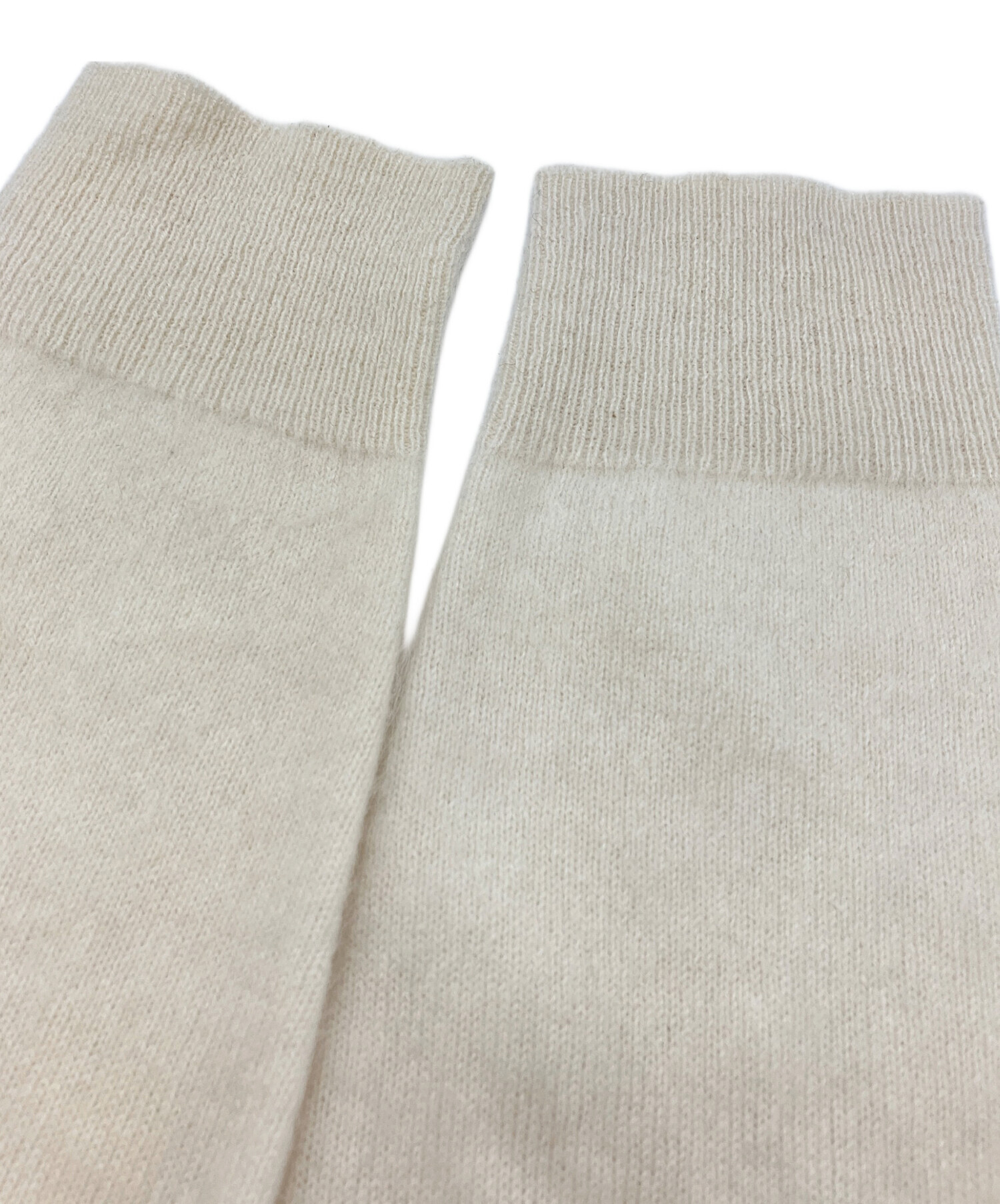 【Theory】美品　セオリー　20AW ウールカシミヤショート丈カーディガン Fur Cashmere Zoya Cardigan | Theory luxe[セオリーリュクス]公式通販