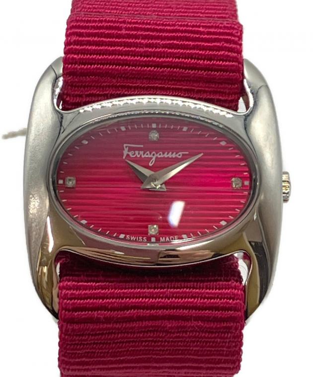 Salvatore Ferragamo フェラガモ　腕時計　赤 中古・古着通販】Salvatore Ferragamo (サルヴァトーレ フェラガモ