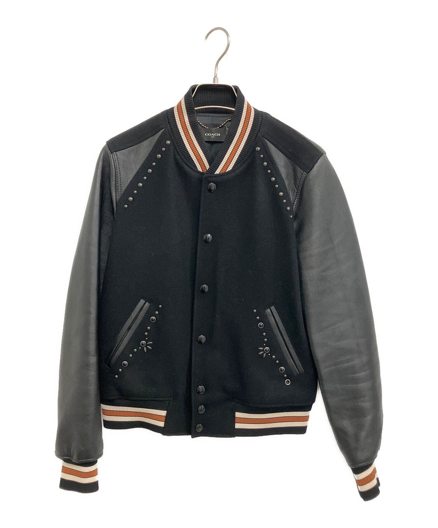 中古・古着通販】COACH (コーチ) スタジャン ブラック サイズ:2 