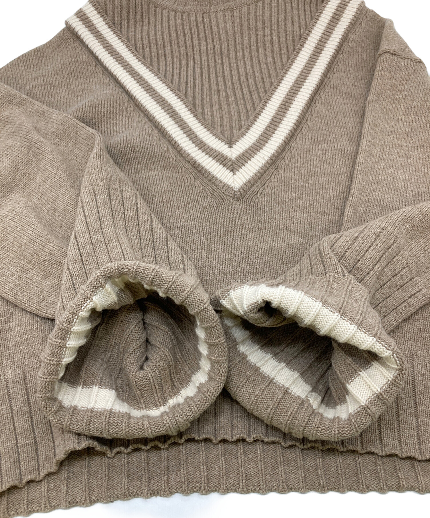 中古・古着通販】F/CE. (エフシーイー) V AND HIGH NECK SWEATER