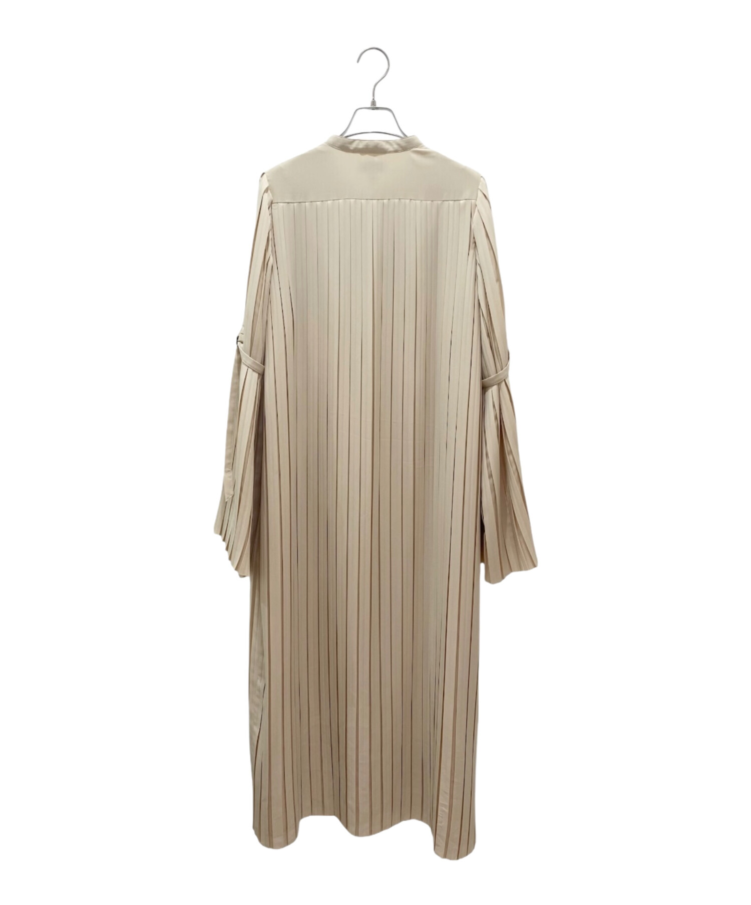 中古・古着通販】HYKE (ハイク) TAFFETA PLEATED DRESS ベージュ