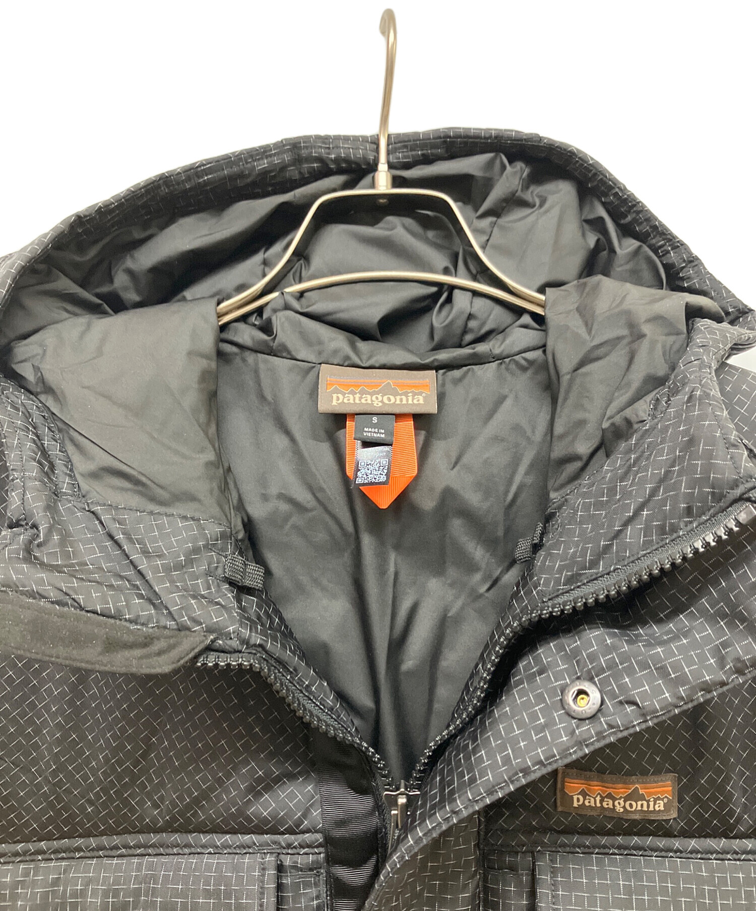 お*豆様 patagonia スティール フォージ パフジャケット ブラックダウ キャンプ＆フィッシングの付録:耐摩耗性抜群！パタゴニア スティール