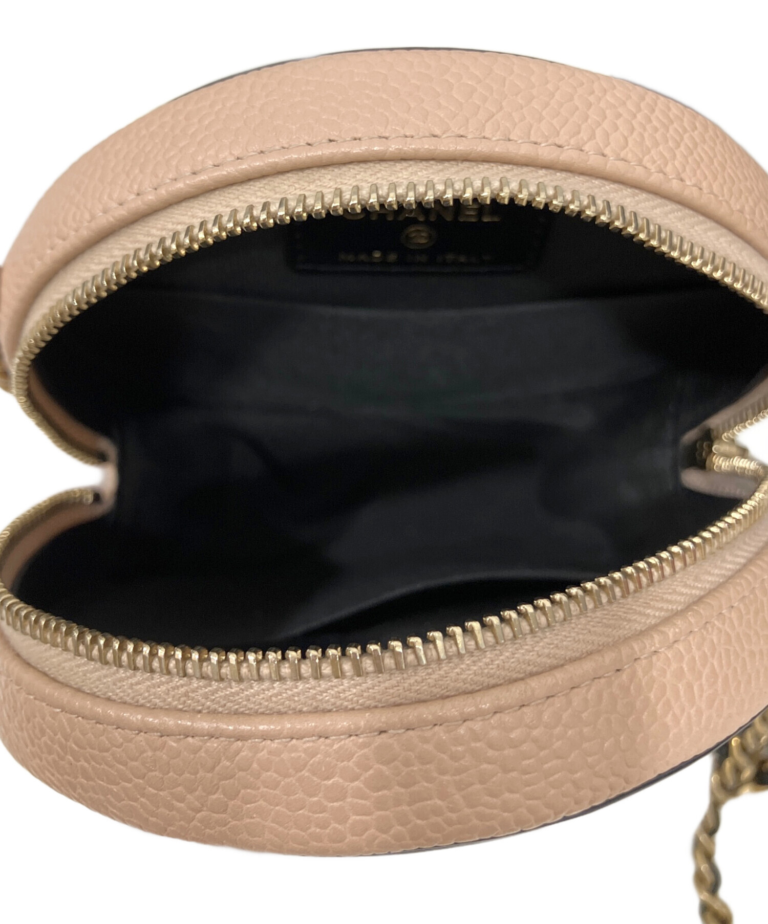 美品 CHANEL ベージュ レザー ポーチ 中古・古着通販】CHANEL (シャネル) ショルダーポーチ ベージュ