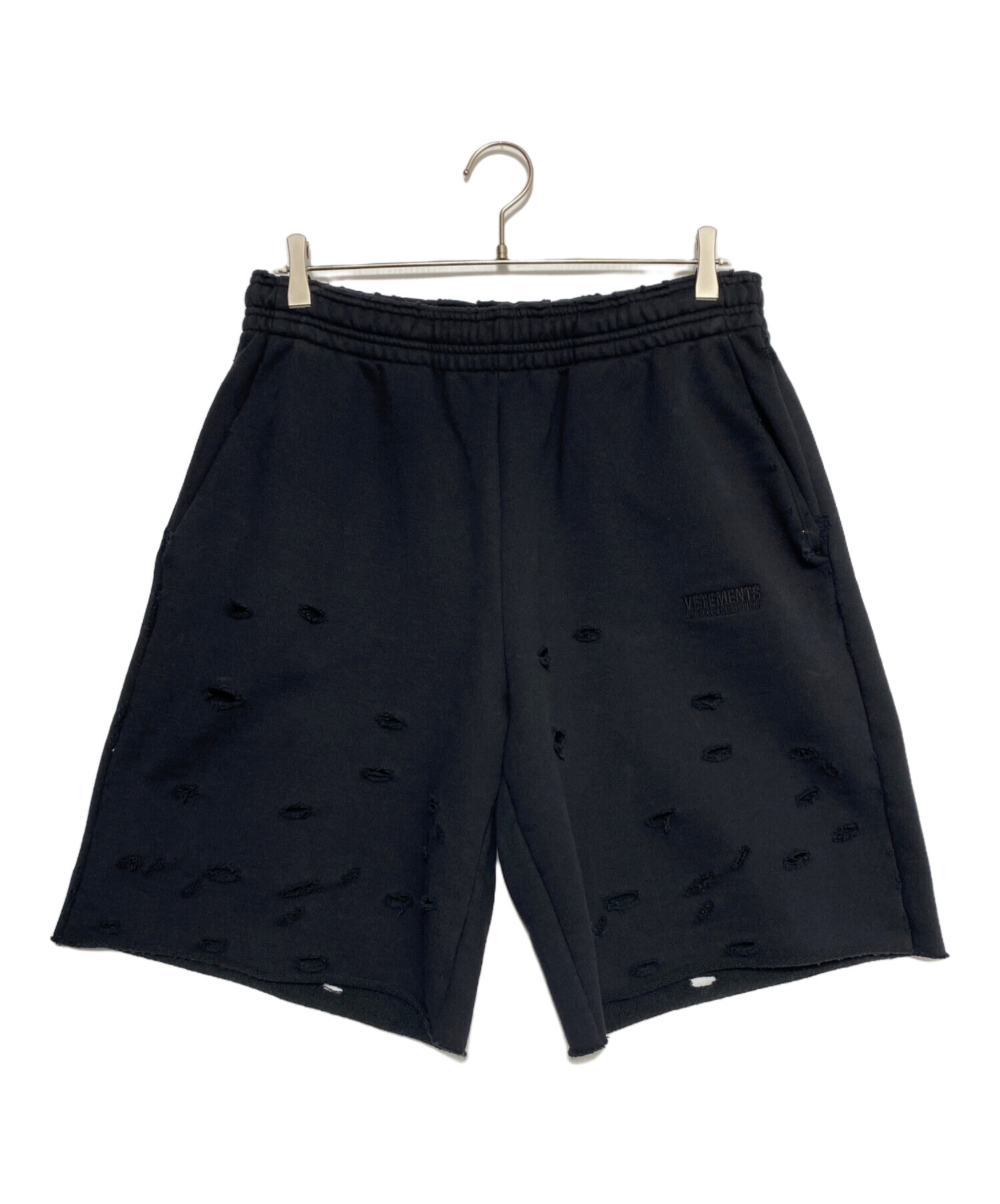中古・古着通販】VETEMENTS (ヴェトモン) Destroyed Shorts ブラック