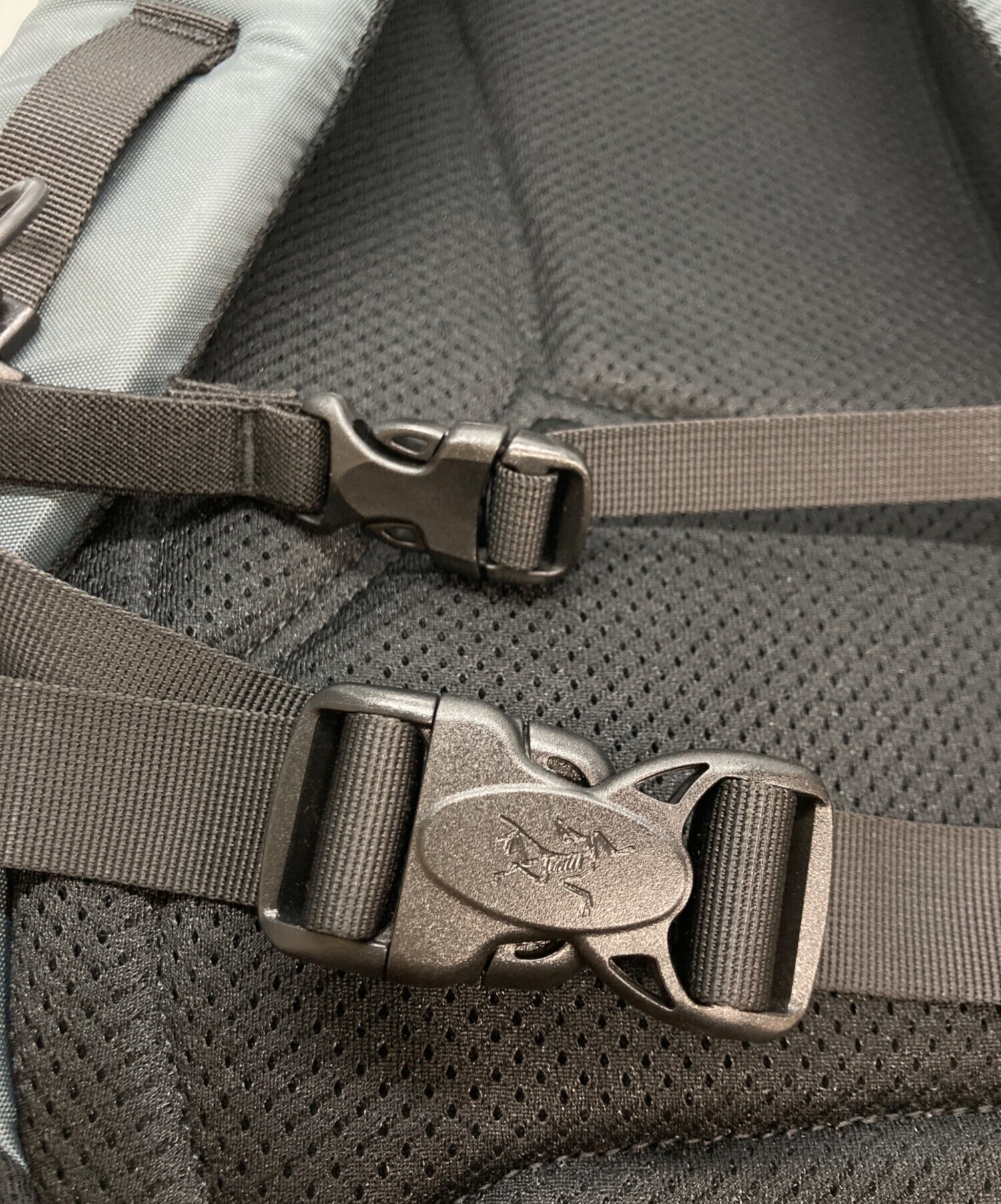 中古・古着通販】ARC'TERYX (アークテリクス) バックパック グレー