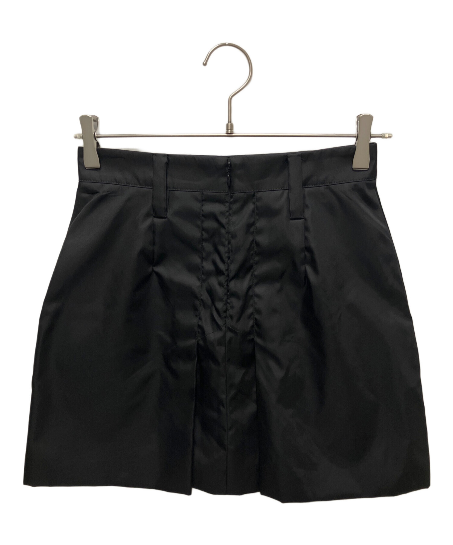 中古・古着通販】PRADA (プラダ) RE-NYLON/ミニスカート ブラック