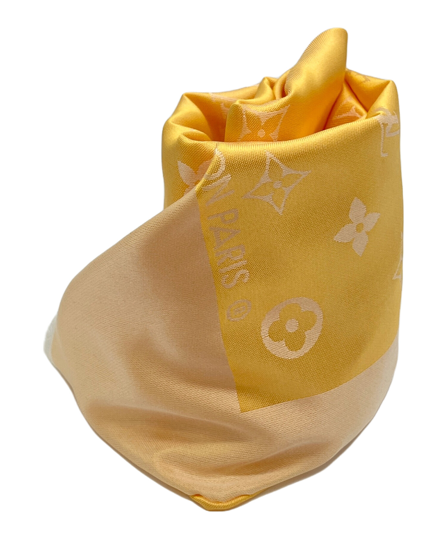 ルイヴィトン モノグラム シルクスカーフ ジャガード織り イエロー 大判 44D 中古・古着通販】LOUIS VUITTON (ルイ ヴィトン) シルクスカーフ