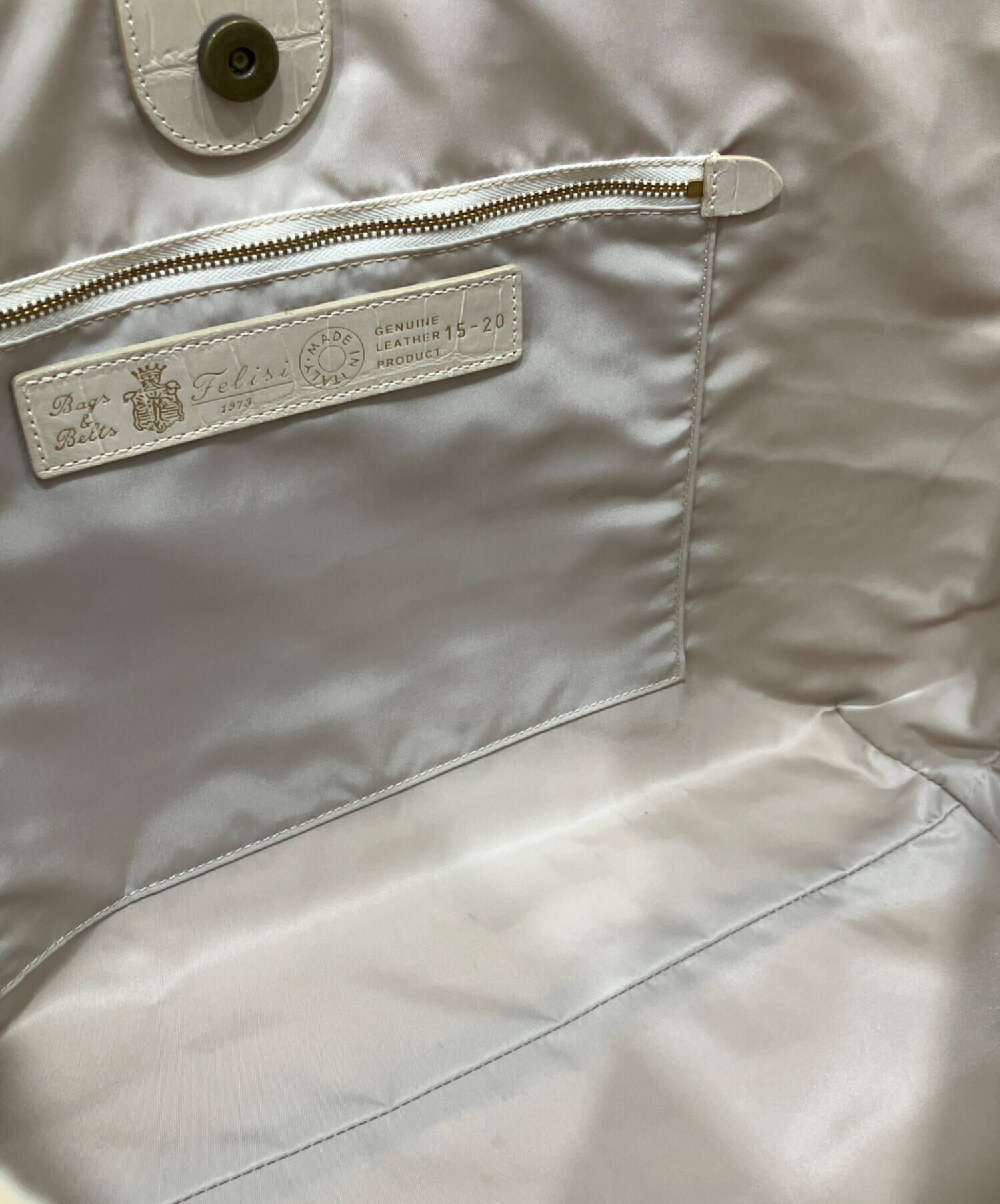 中古・古着通販】Felisi (フェリージ) クロコ型押しトートバッグ