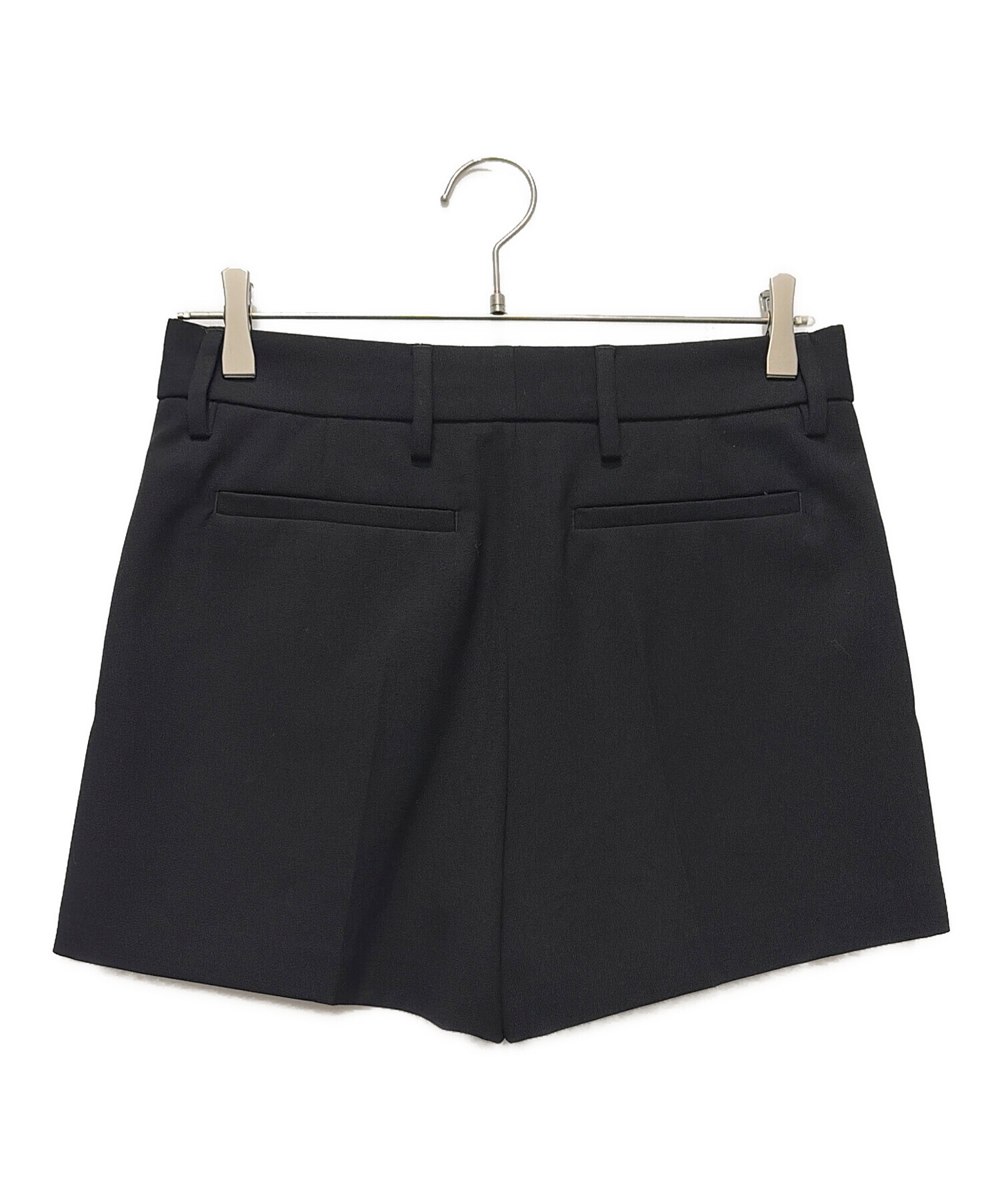 中古・古着通販】PRADA (プラダ) プレート付きベルトショートパンツ