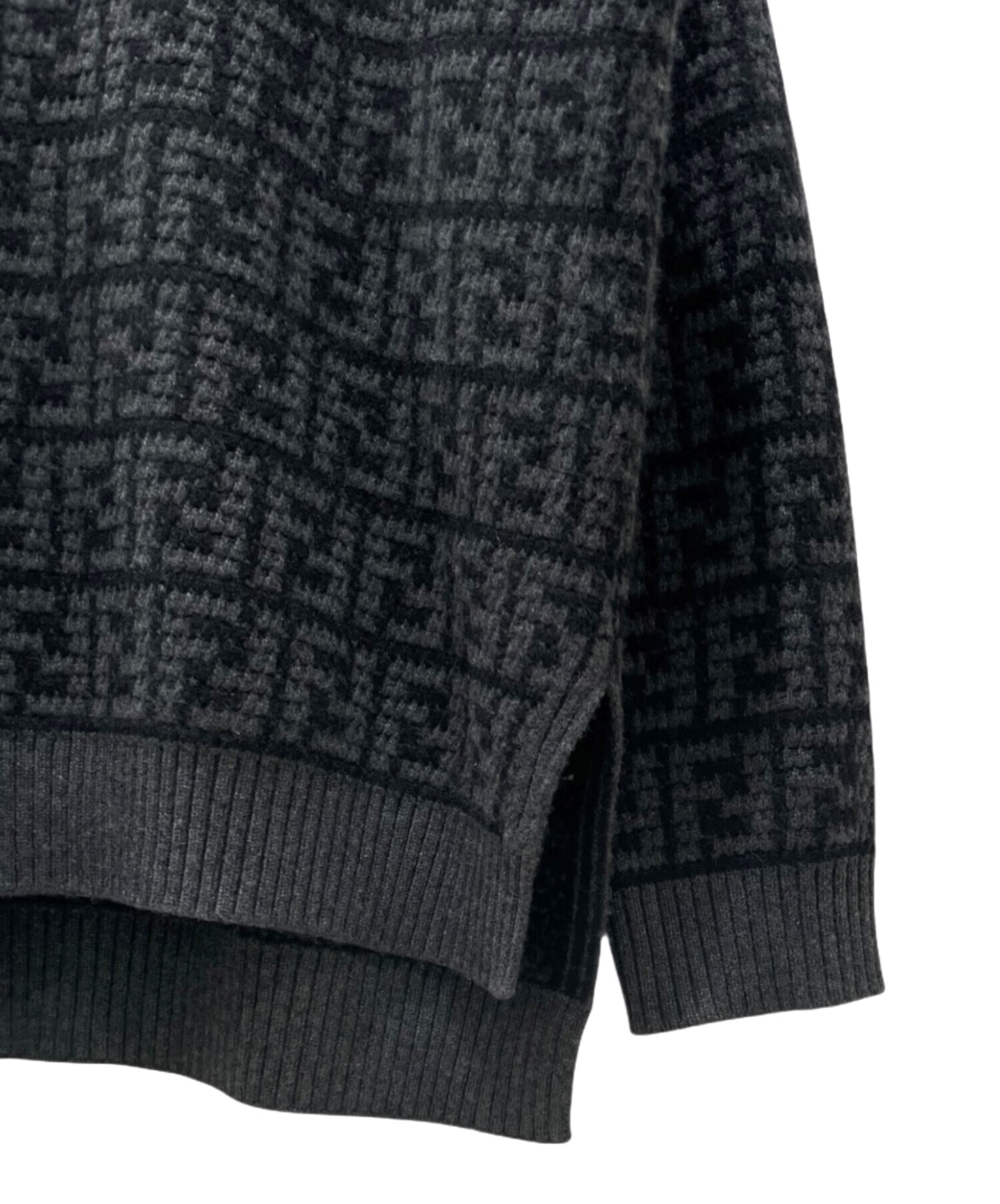 中古・古着通販】FENDI (フェンディ) FFロゴ ズッカ柄 カシミヤ 長袖