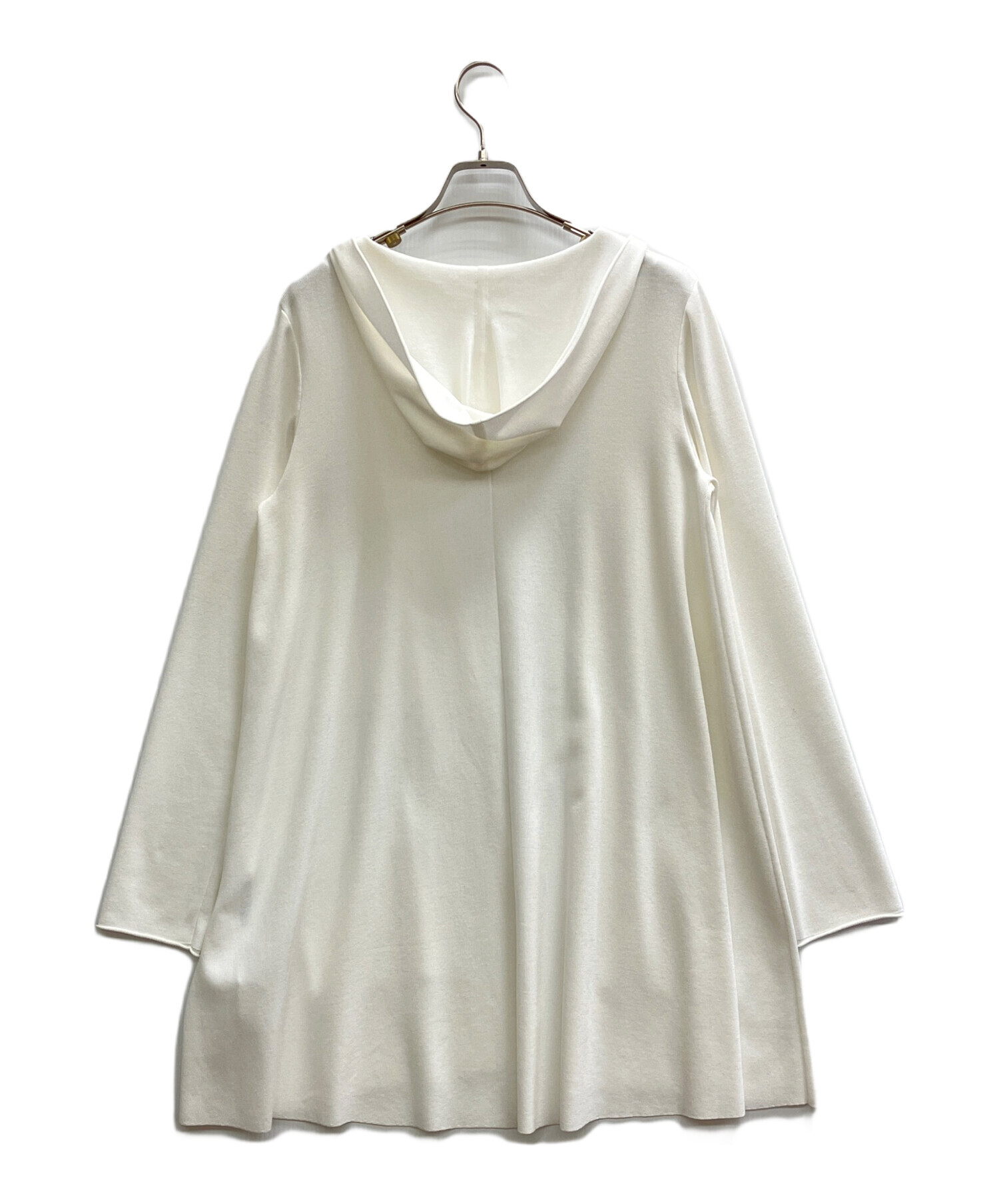 FOXEY - フォクシー ブティック  重宝 フーディー ロングカーディガン  ホワイト 中古・古着通販】FOXEY (フォクシー) HOODIE CARDIGAN ホワイト サイズ
