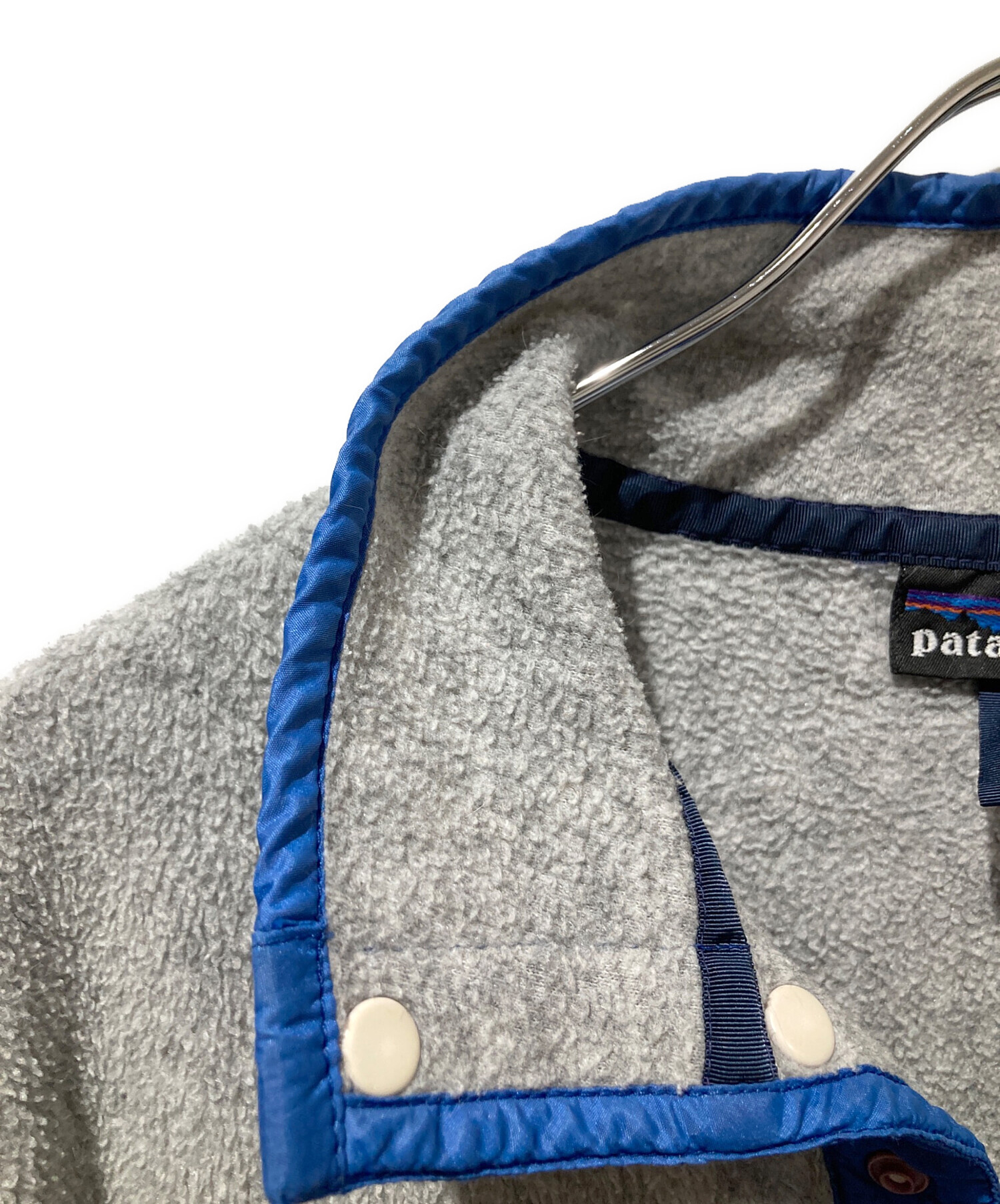 中古・古着通販】Patagonia (パタゴニア) シンチラ スナップT グレー