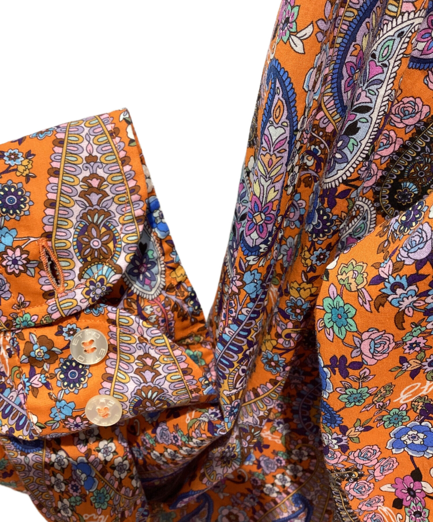 ETRO エトロ 長袖カーディガン ペーズリー柄×オレンジ 40 中古・古着通販】ETRO (エトロ) ペイズリー柄シャツ オレンジ サイズ:M
