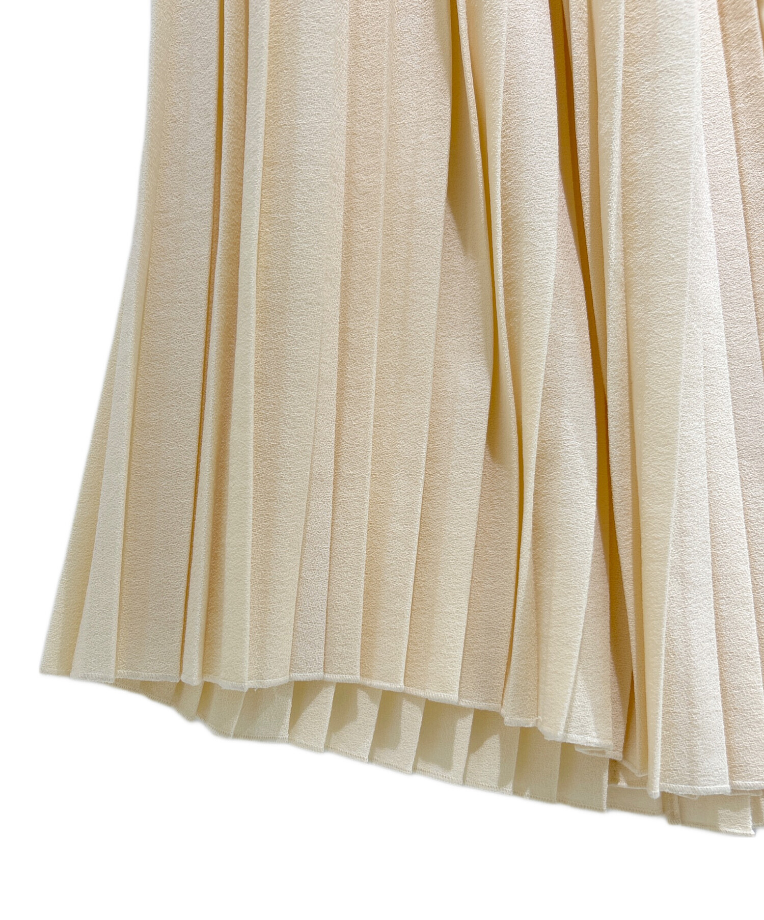 GUCCIのロングスカート 中古・古着通販】GUCCI (グッチ) Pleated Skirt Ladybug Long Ivory