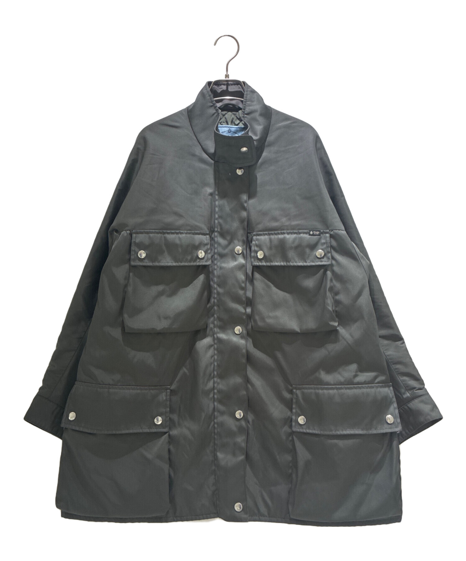 中古・古着通販】PRADA (プラダ) ウォッシュドRe-Nylon レイン 中古・古着通販】PRADA (プラダ) ウォッシュドRe-Nylon レイン