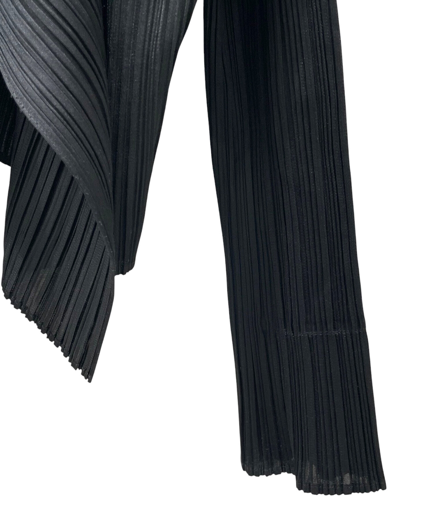 中古・古着通販】ISSEY MIYAKE (イッセイミヤケ) プリーツカーディガン