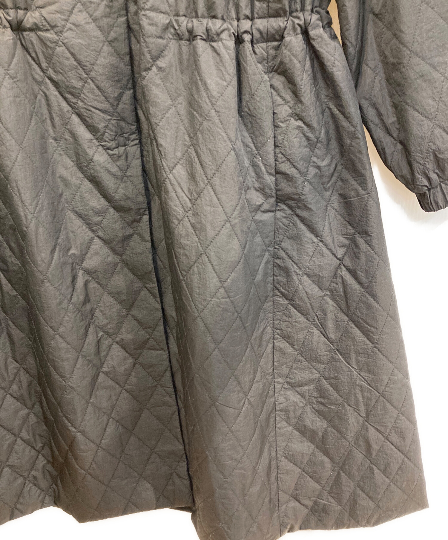 中古・古着通販】BEARDSLEY (ビアズリー) バルーン袖キルトコート