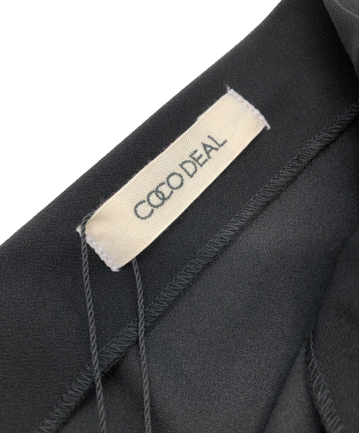 中古・古着通販】COCODEAL (ココディール) カシュクールカット