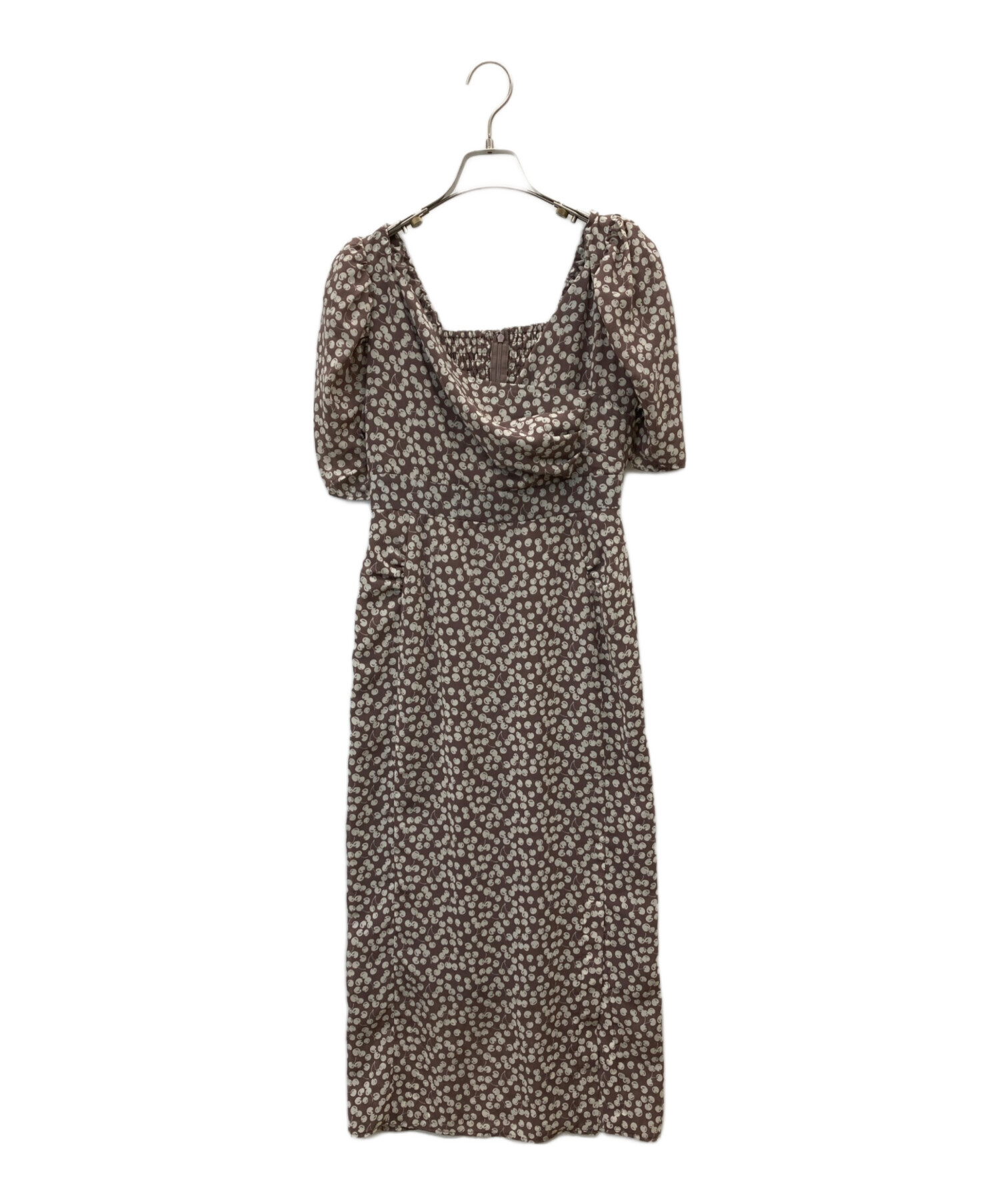 Cherry Pattern Cache-Coeur One-Piece Cherry Pattern Cache-Coeur