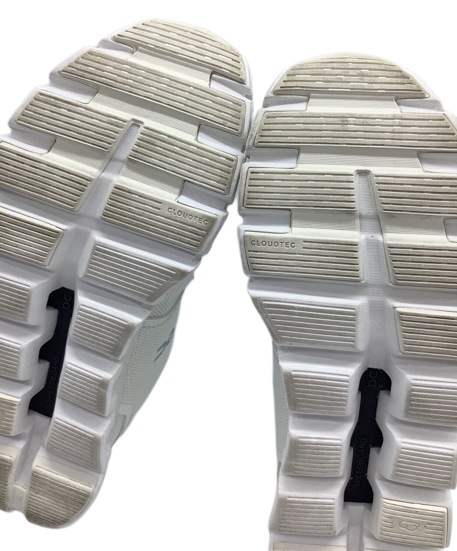 中古・古着通販】on (オン) CLOUD 6 ホワイト サイズ:SIZE 25.5cm 