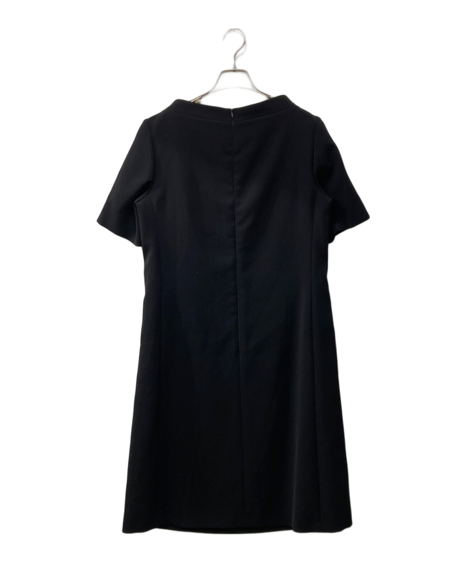ESCADA/ エスカーダ/ビーズ装飾 スリップドレス/サイズ:M 中古・古着通販】ESCADA (エスカーダ) 装飾ワンピース ブラック サイズ