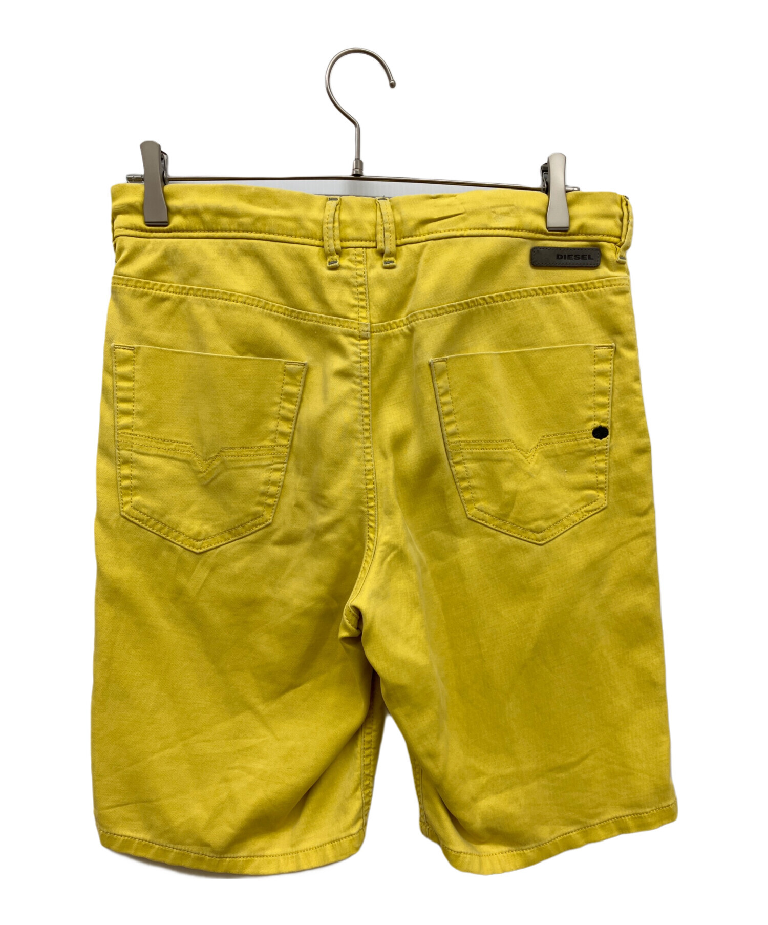 中古・古着通販】DIESEL (ディーゼル) ジョグハーフパンツ イエロー