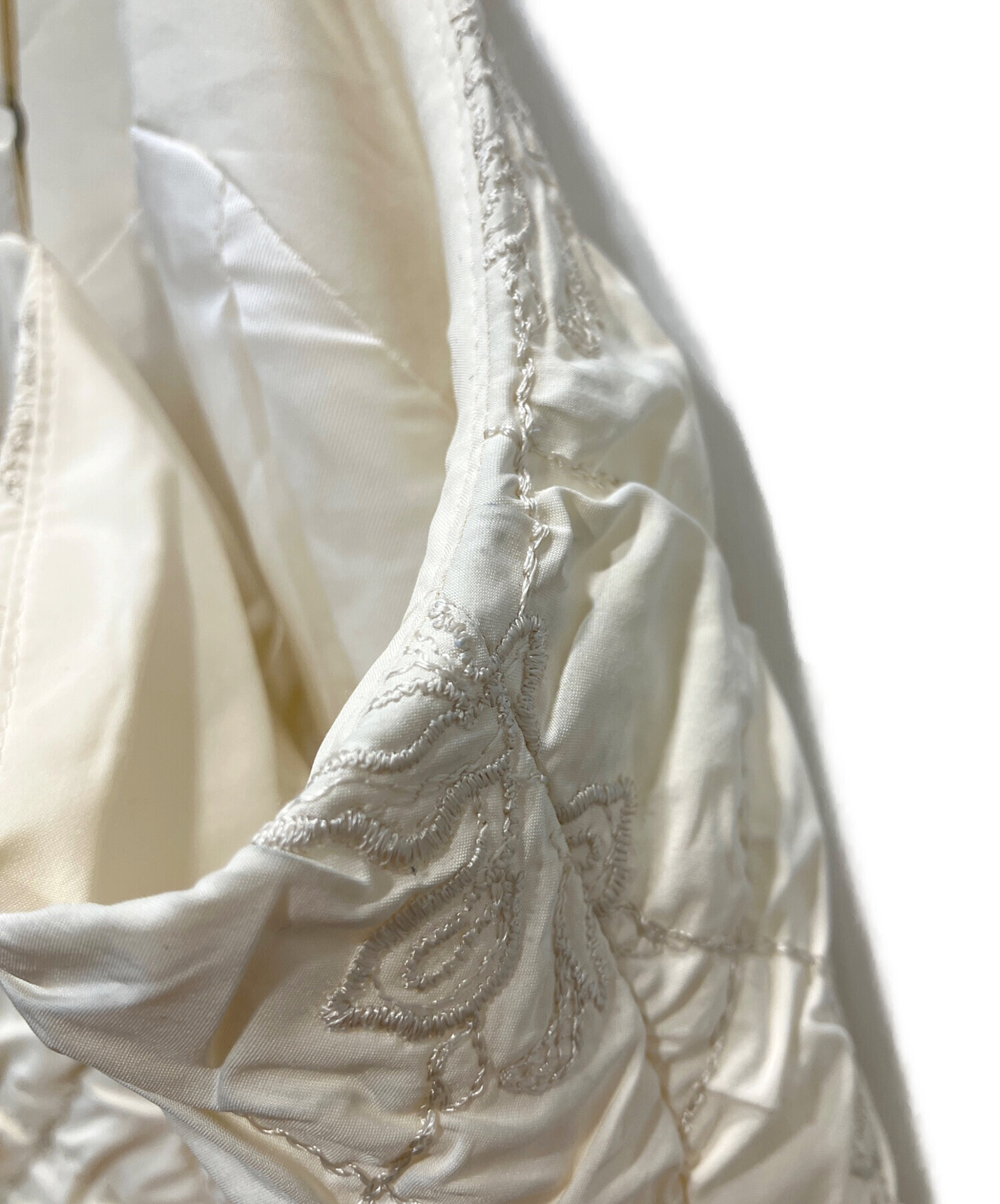 中古・古着通販】MURRAL (ミューラル) Dahlia shrinking embroidery 