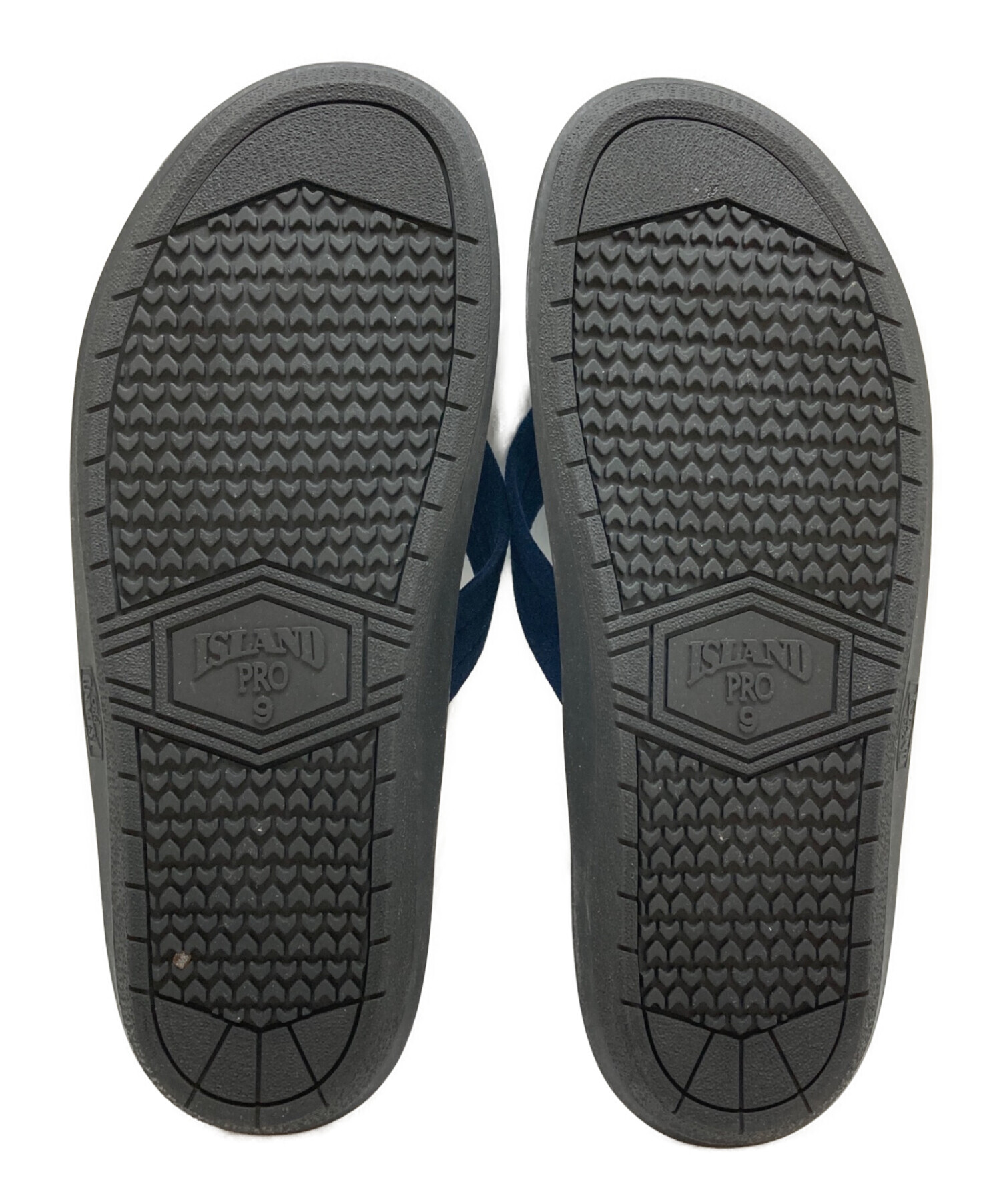 中古・古着通販】ISLAND SLIPPER (アイランドスリッパ) BROOKS 中古・古着通販】ISLAND SLIPPER (アイランドスリッパ) BROOKS