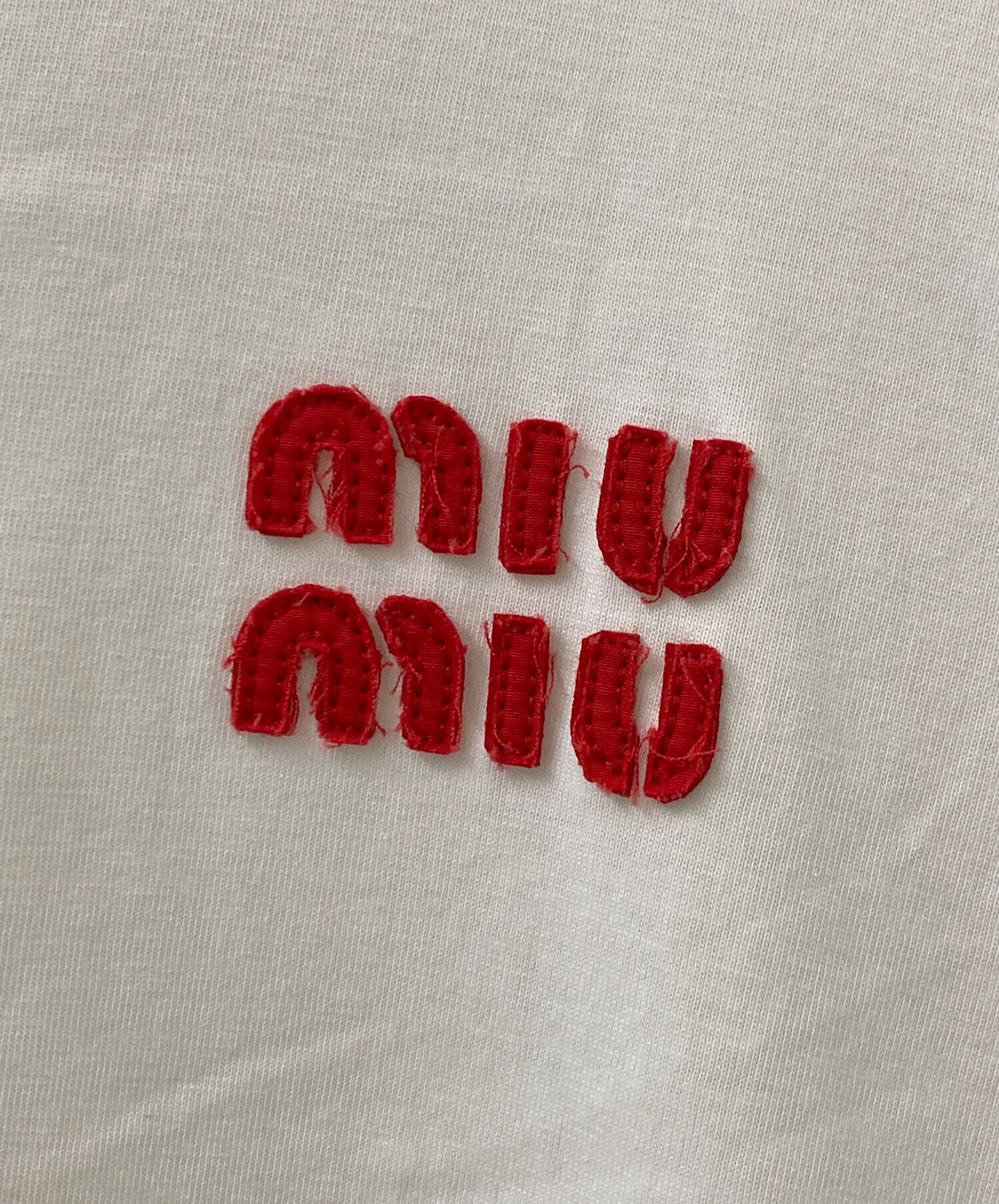 中古・古着通販】MIU MIU (ミュウミュウ) レイヤードロゴTシャツ
