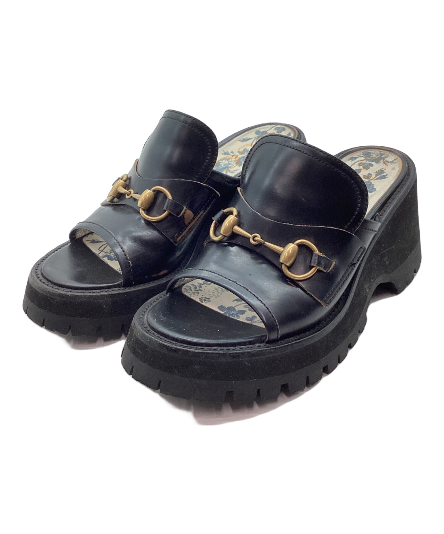 GUCCI ホースビット スエード サンダル ブラック 中古・古着通販】GUCCI (グッチ) プラットフォームホースビット