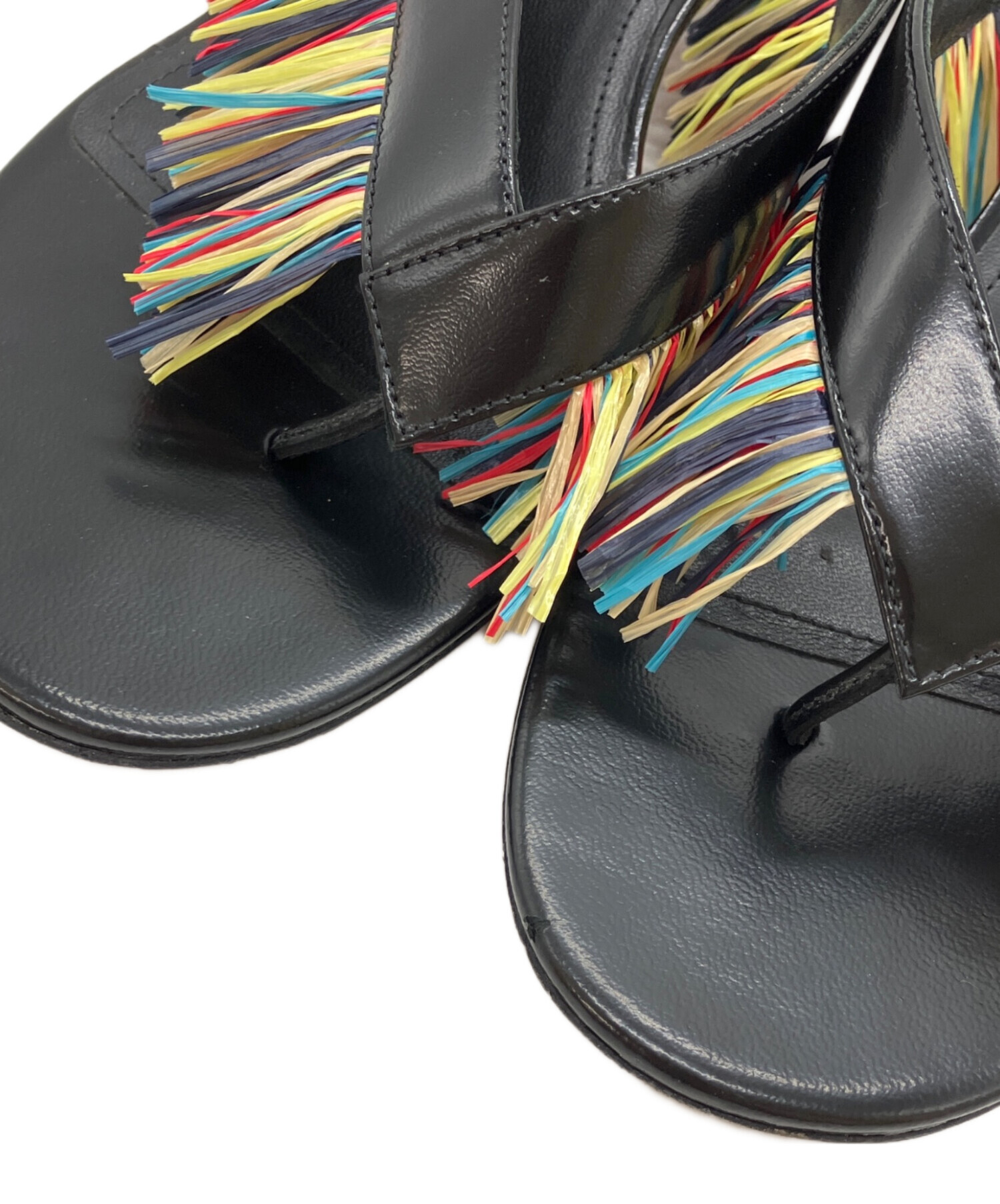 【新品・未使用】フェラガモ　黒サンダル 22.5cm相当 Ferragamo 中古・古着通販】Ferragamo (フェラガモ) サンダル ブラック サイズ:8